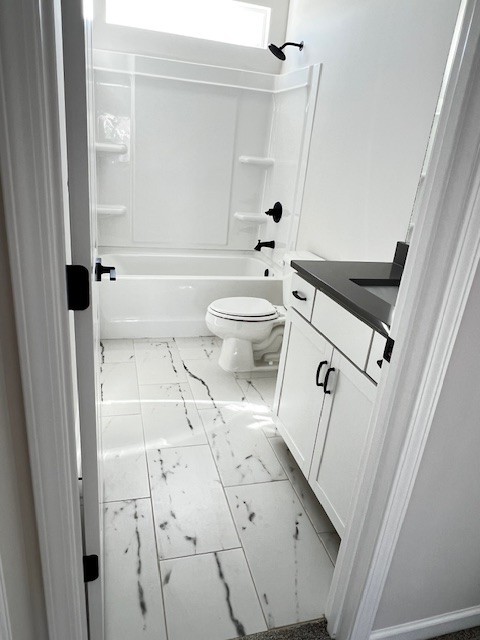 6129 Saxlingham Place