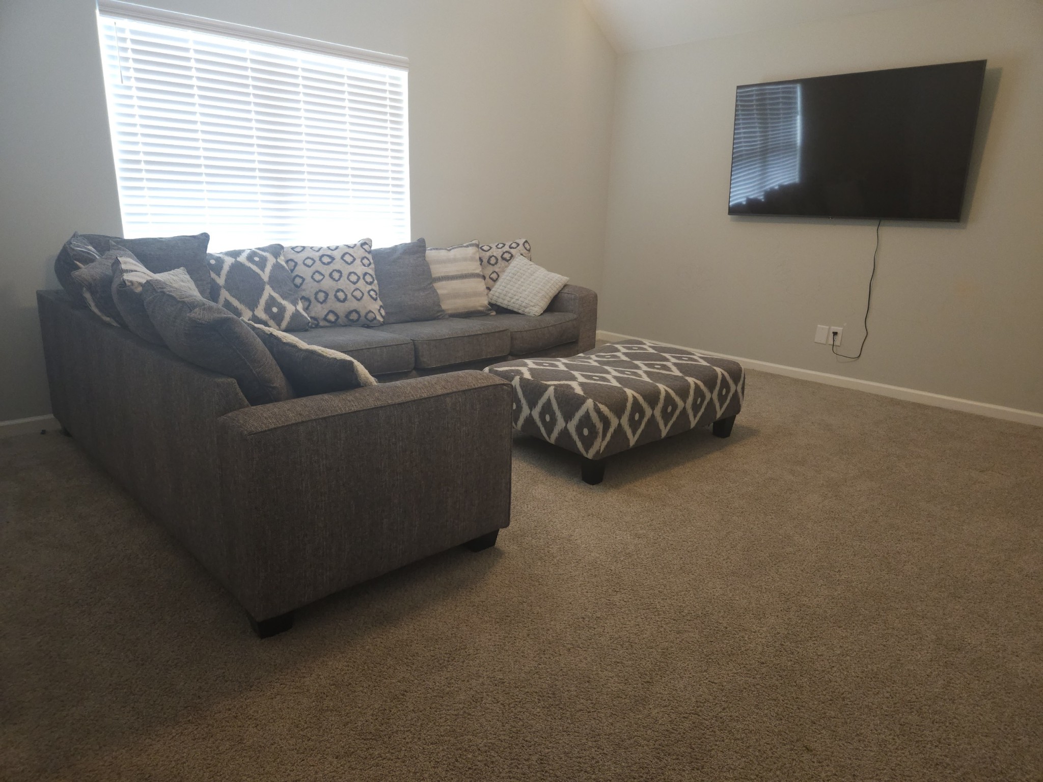 550 High Echelon Cir
