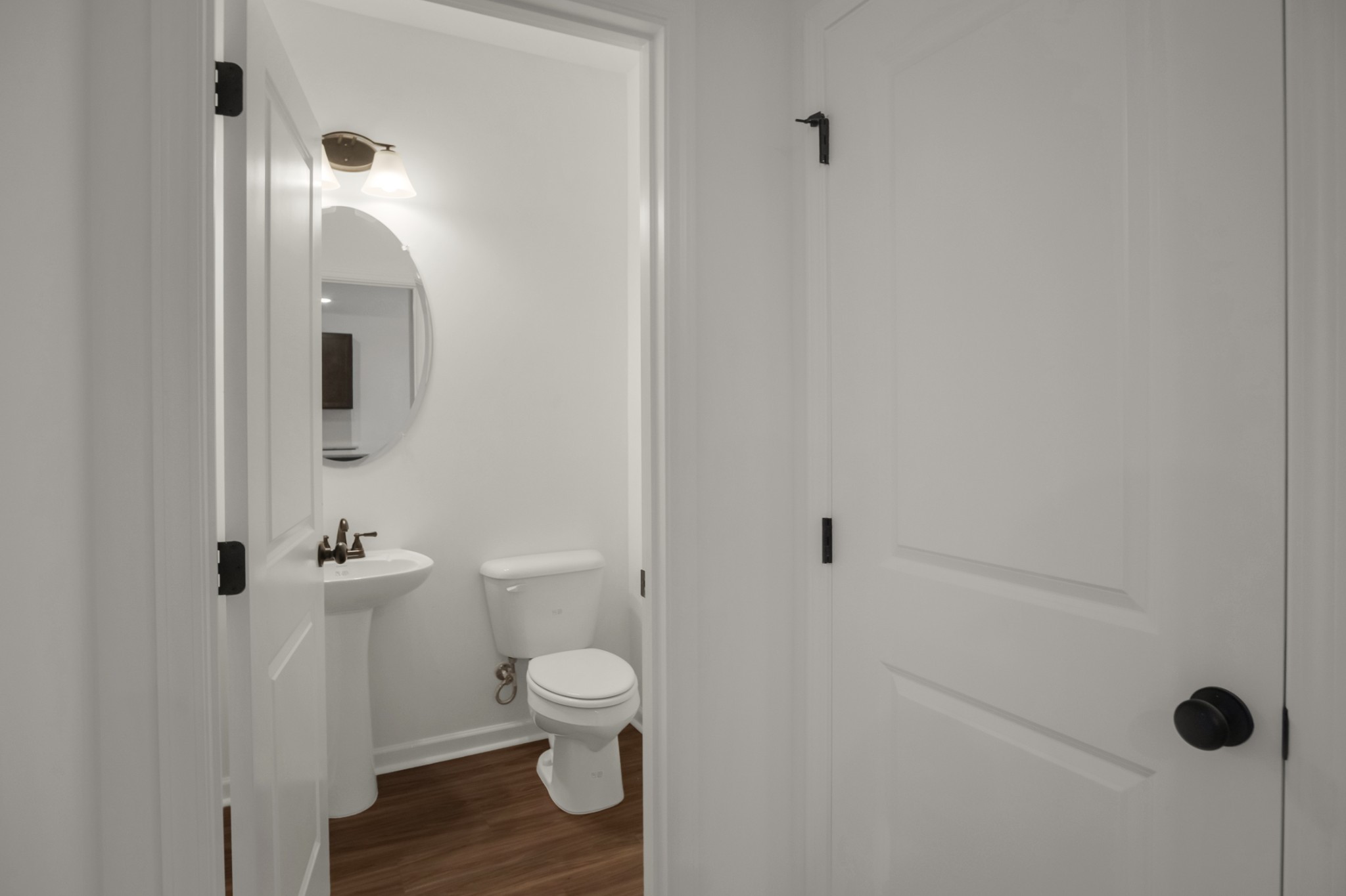 755 Chiswick Ct