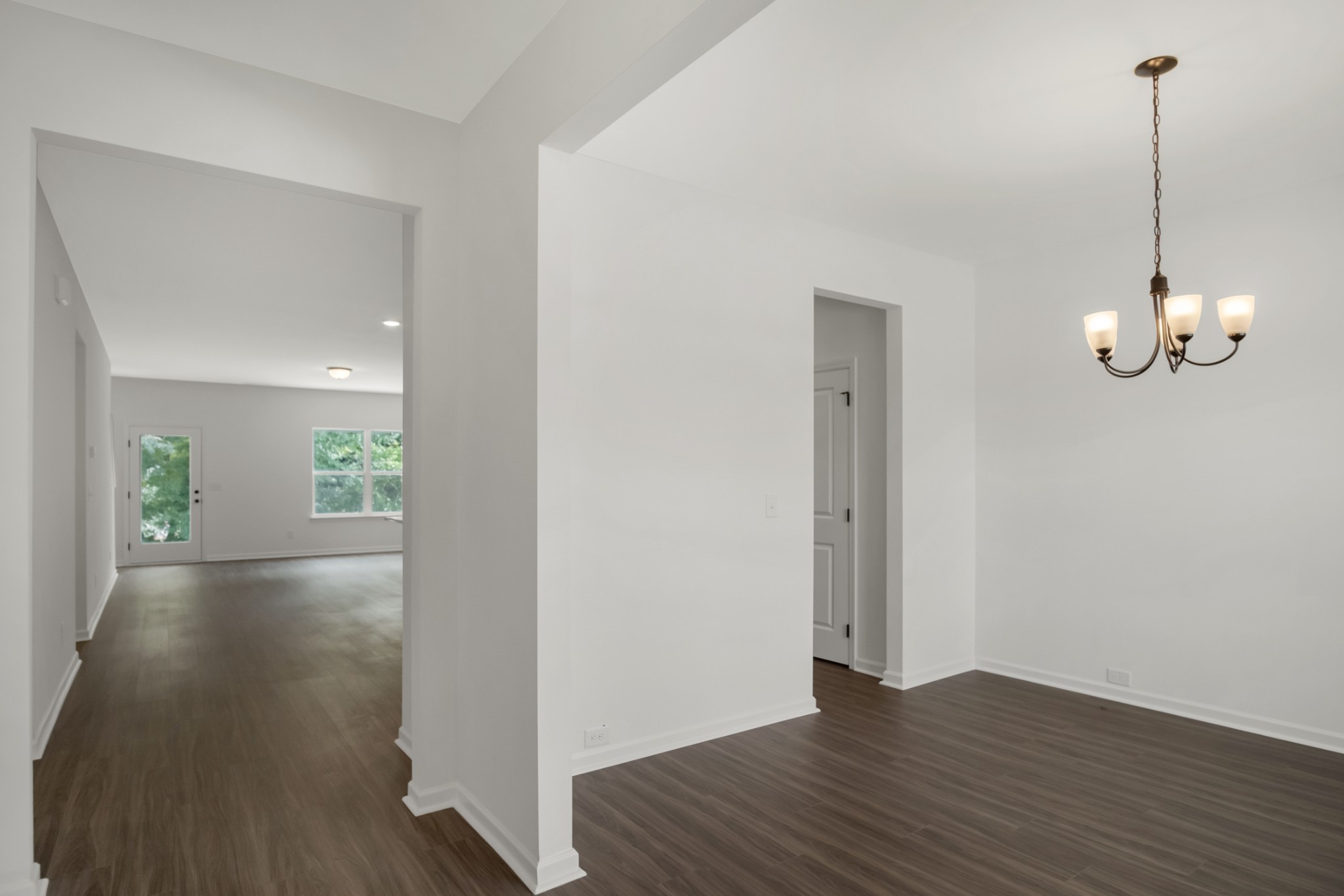 755 Chiswick Ct