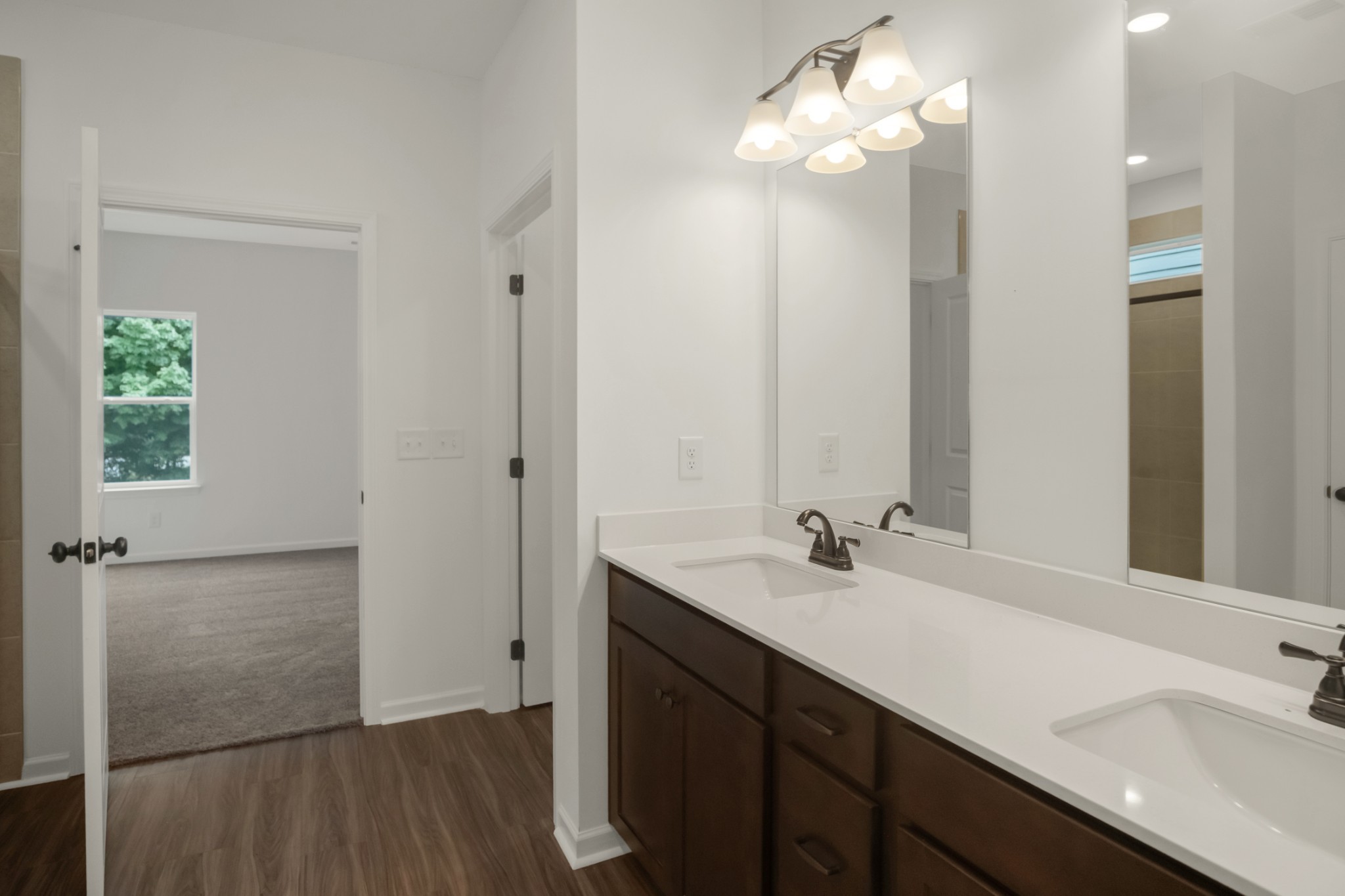 755 Chiswick Ct