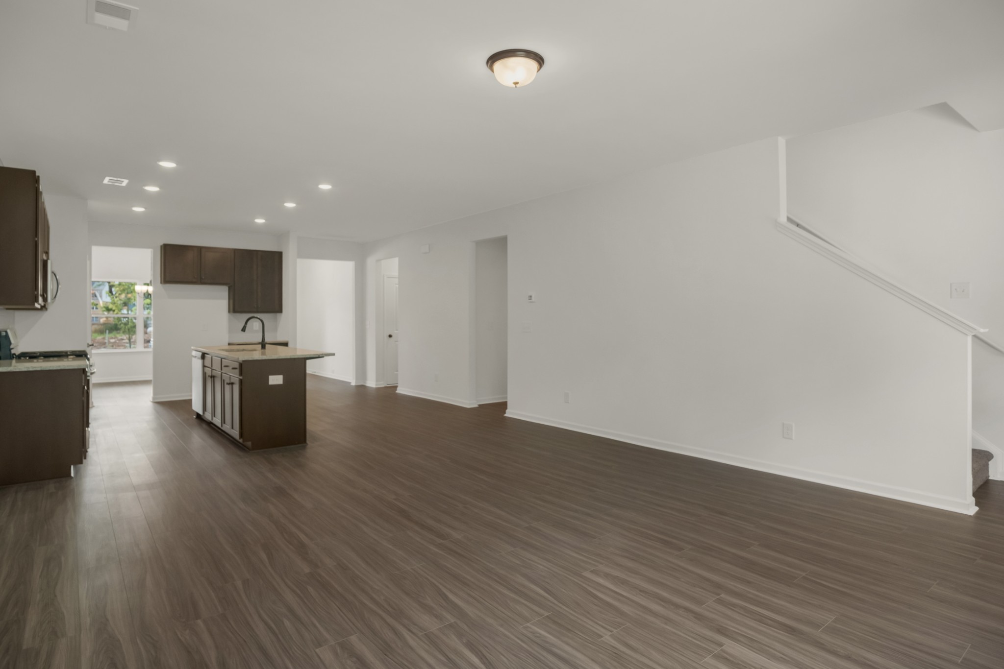 755 Chiswick Ct
