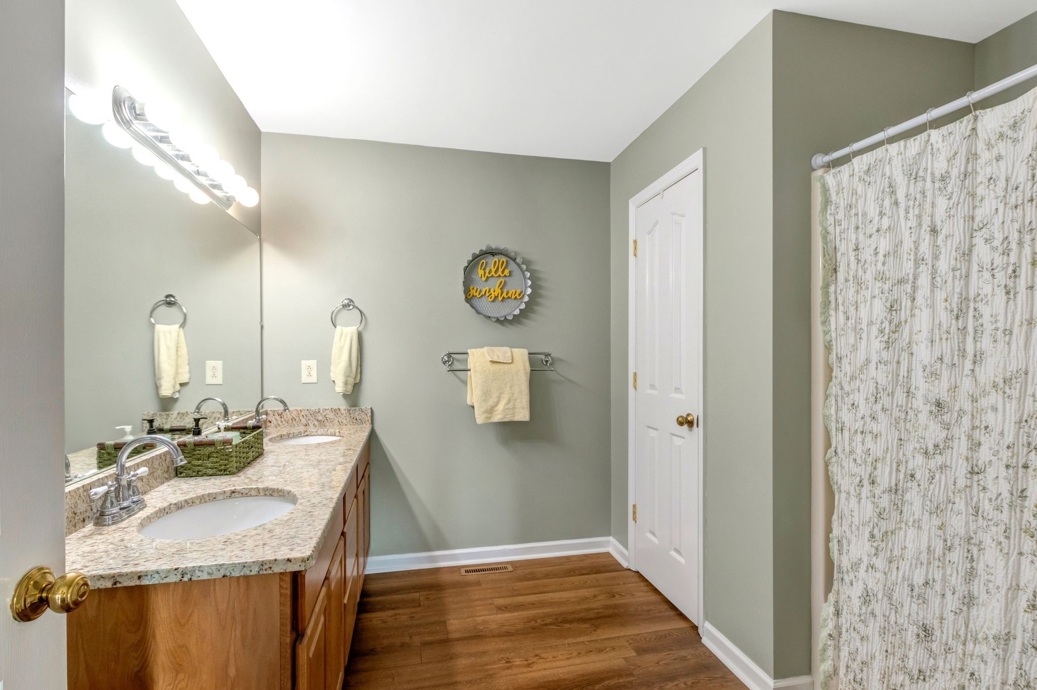 1856 Orchard Park Dr