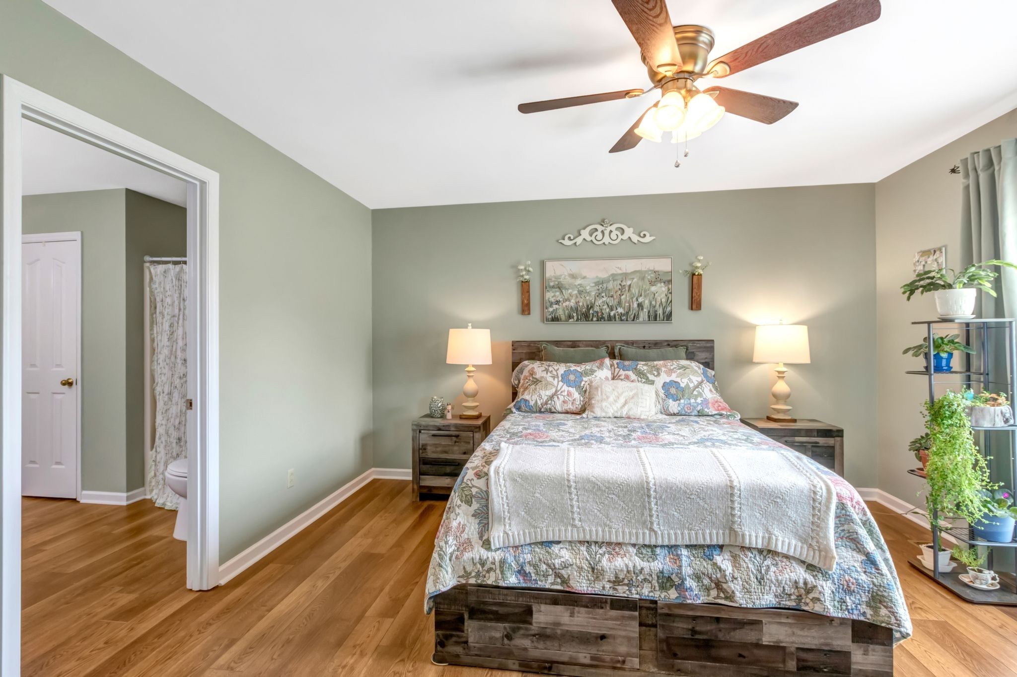 1856 Orchard Park Dr