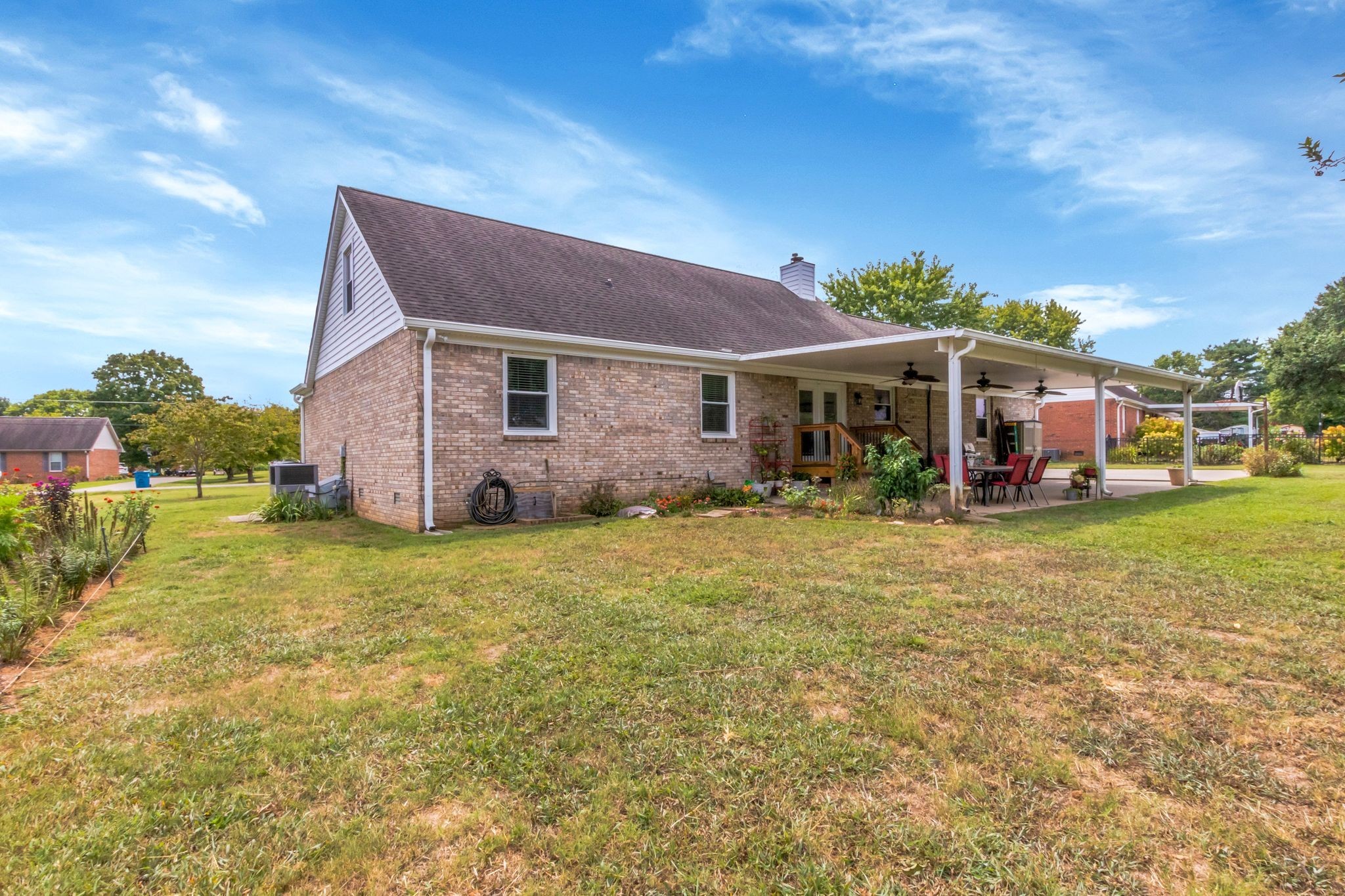 1856 Orchard Park Dr