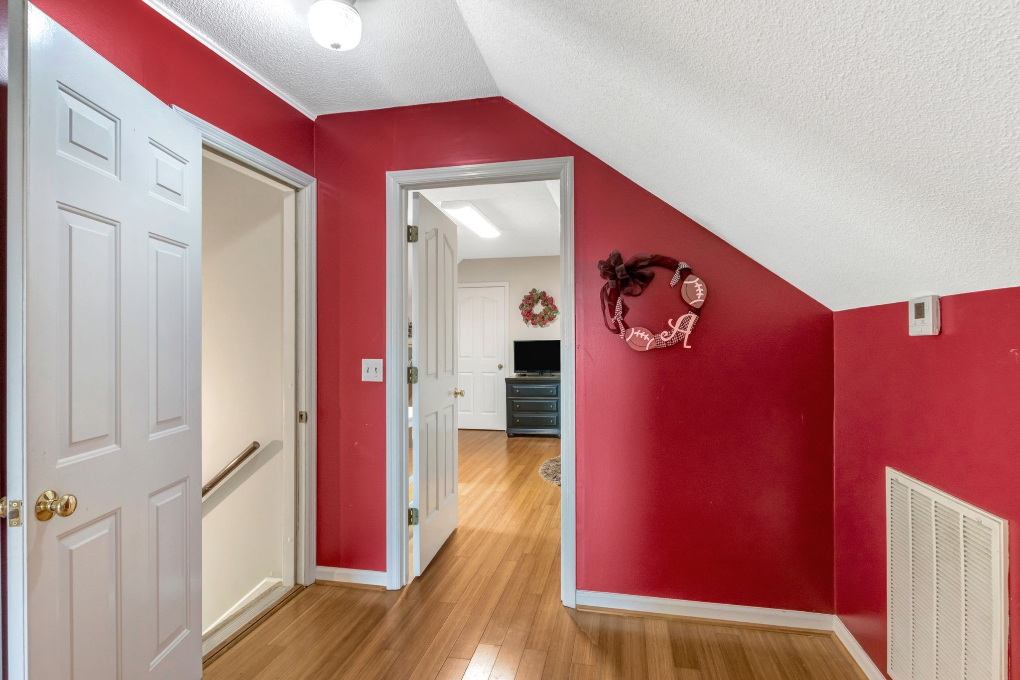 1856 Orchard Park Dr