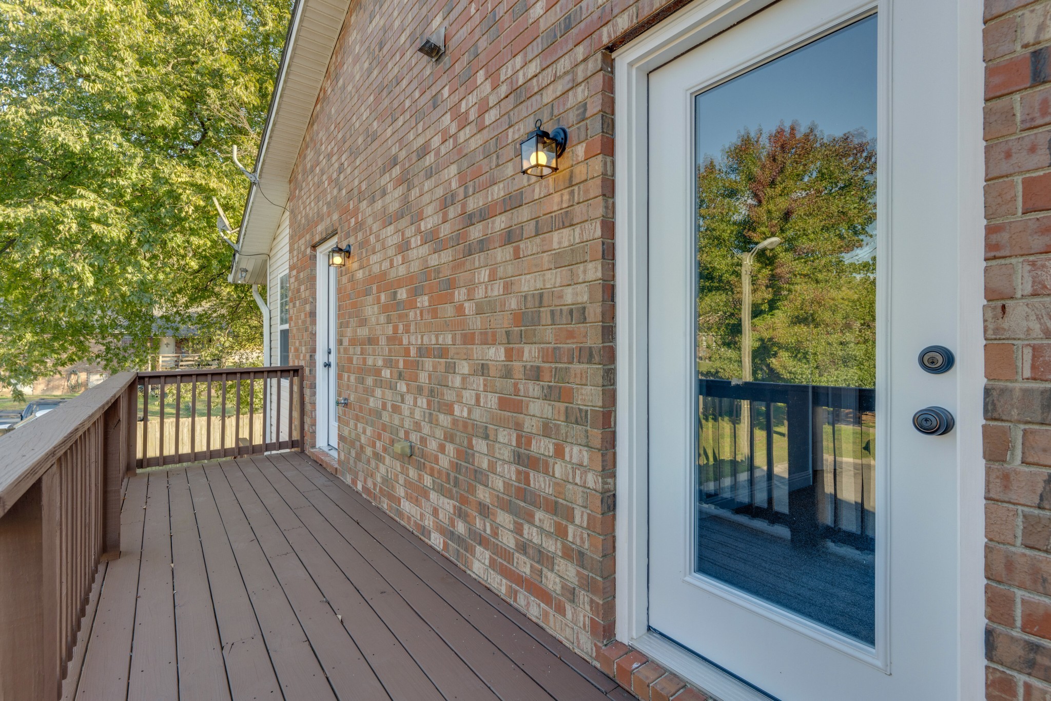 180 Brooke Castle Dr