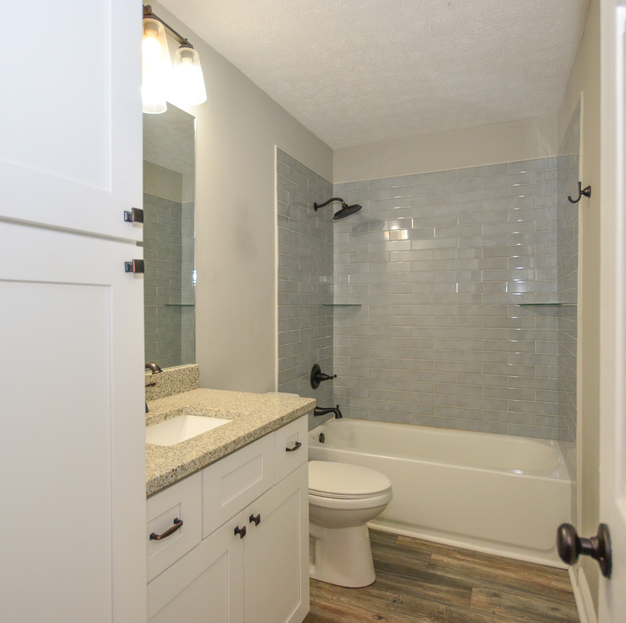 180 Brooke Castle Dr