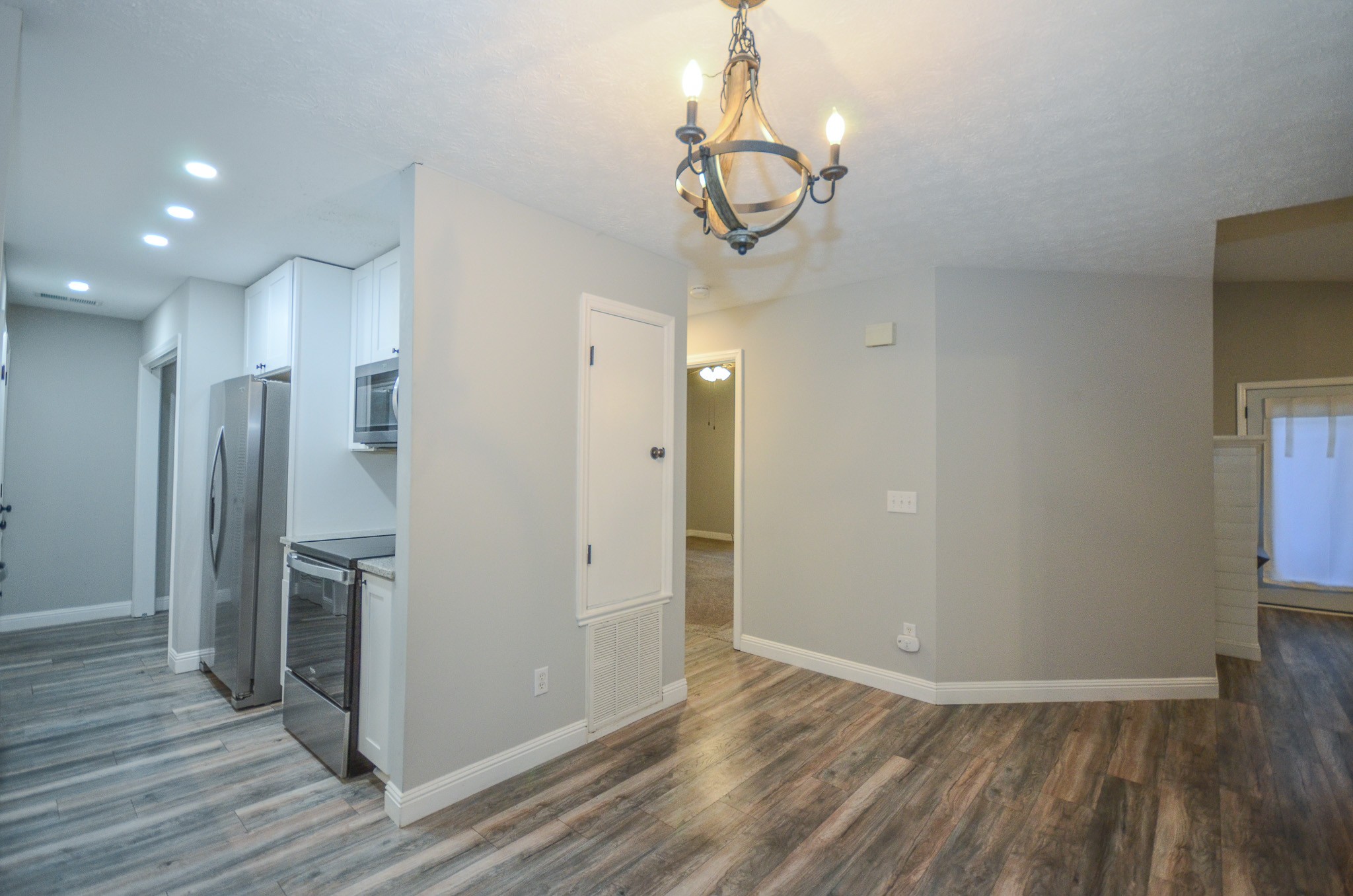 180 Brooke Castle Dr