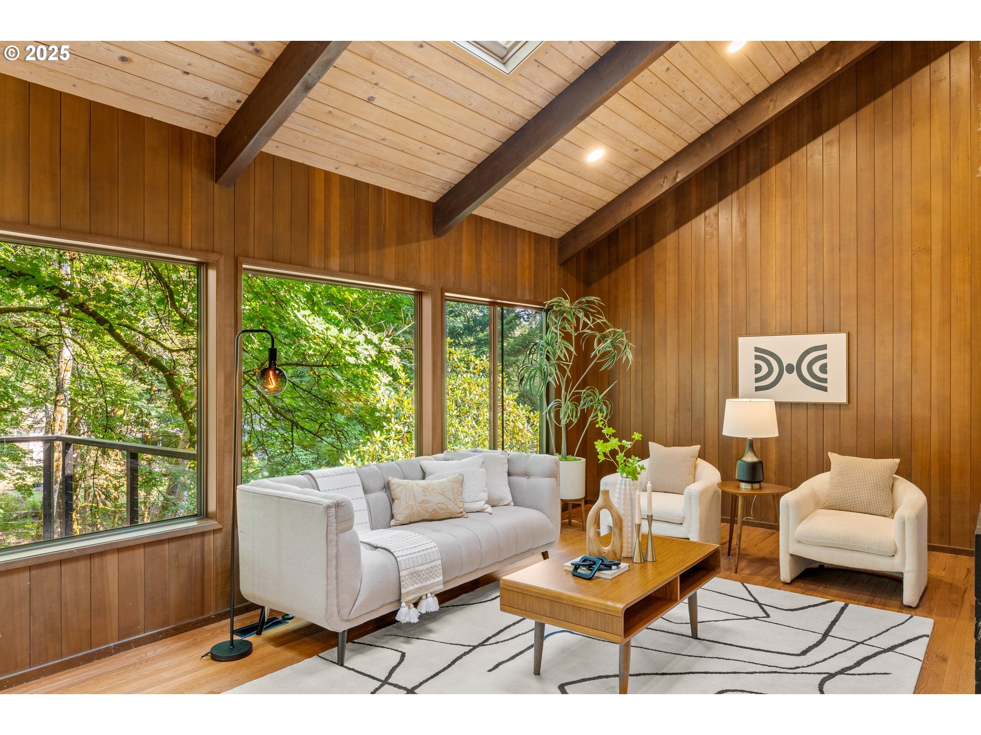 47 TANGLEWOOD DR, Lake Oswego