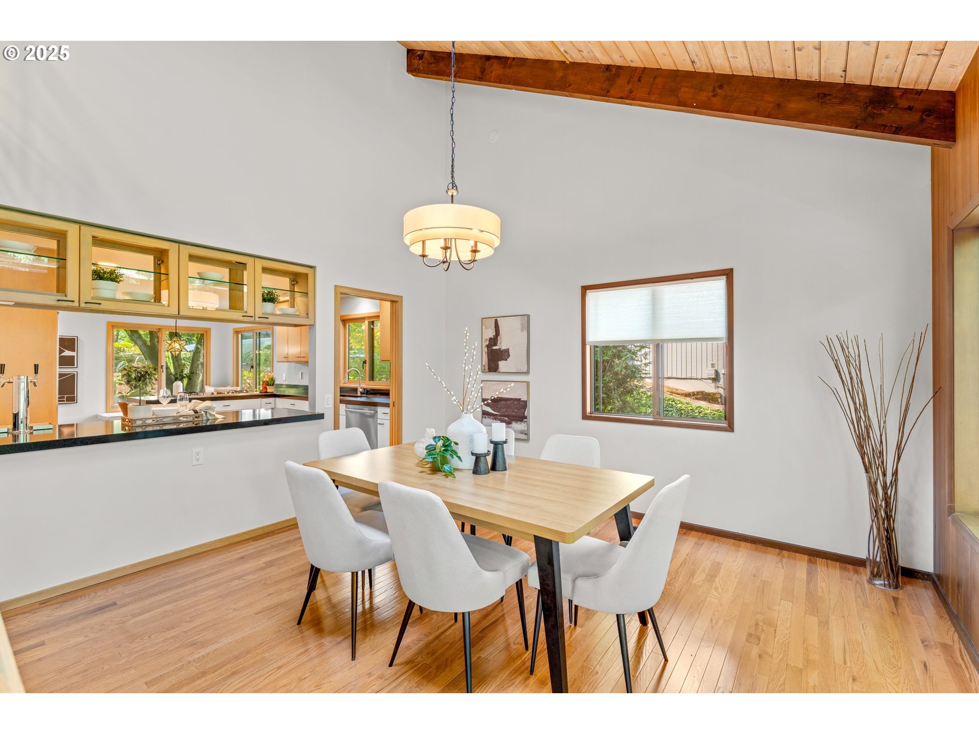 47 TANGLEWOOD DR, Lake Oswego