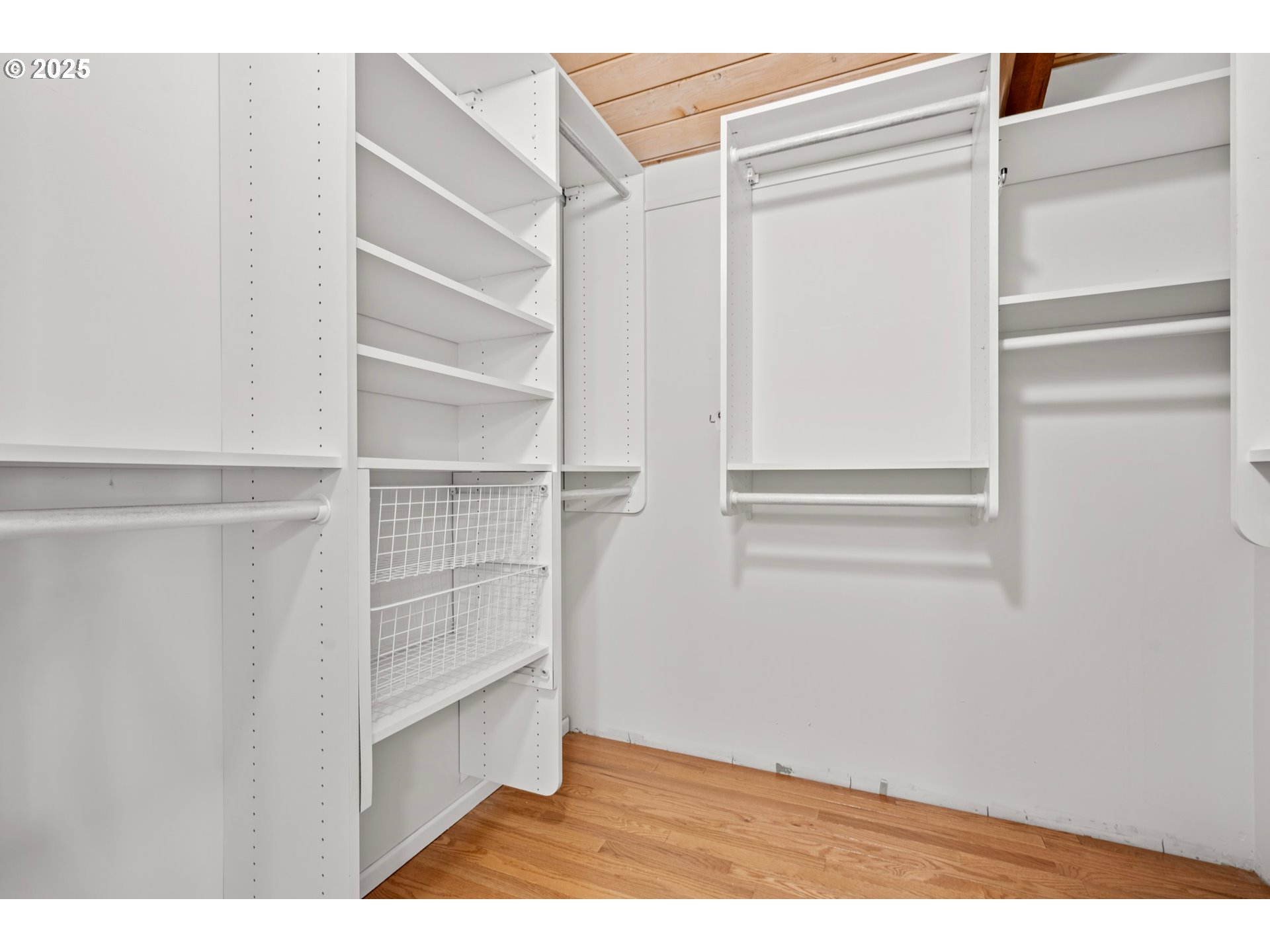 47 TANGLEWOOD DR, Lake Oswego