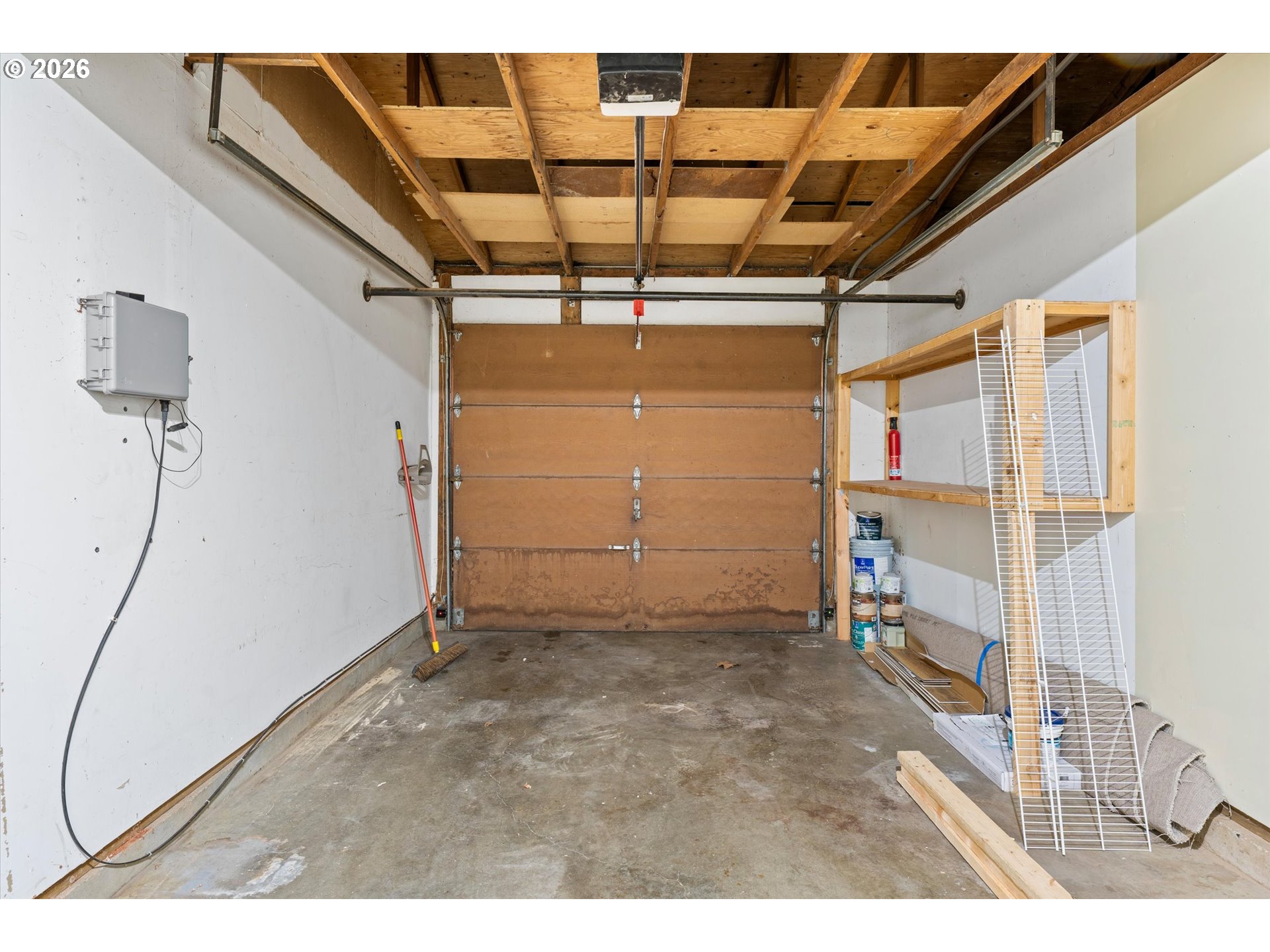 1865 NW ROLLING HILL DR