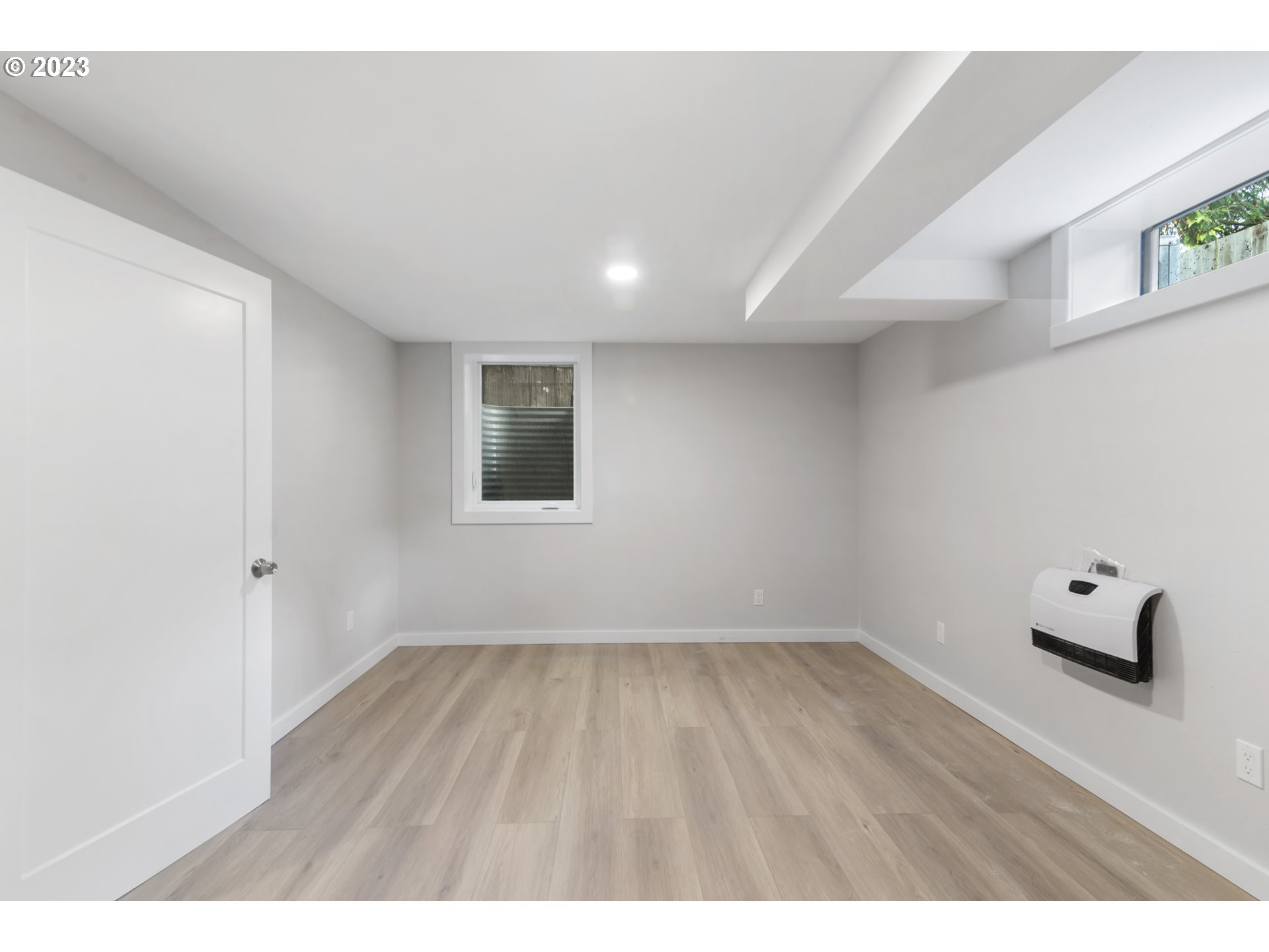 7537 N RICHMOND AVE 2