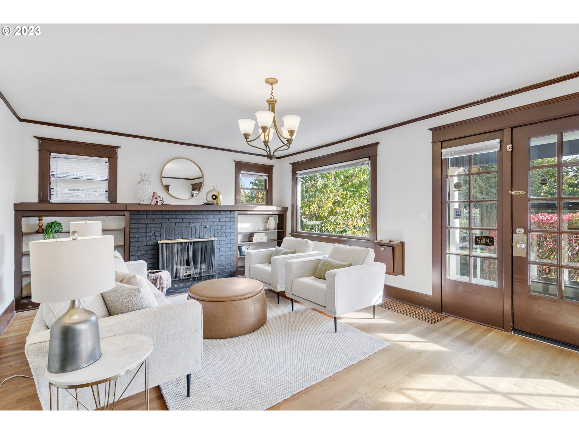 7537 N RICHMOND AVE 2