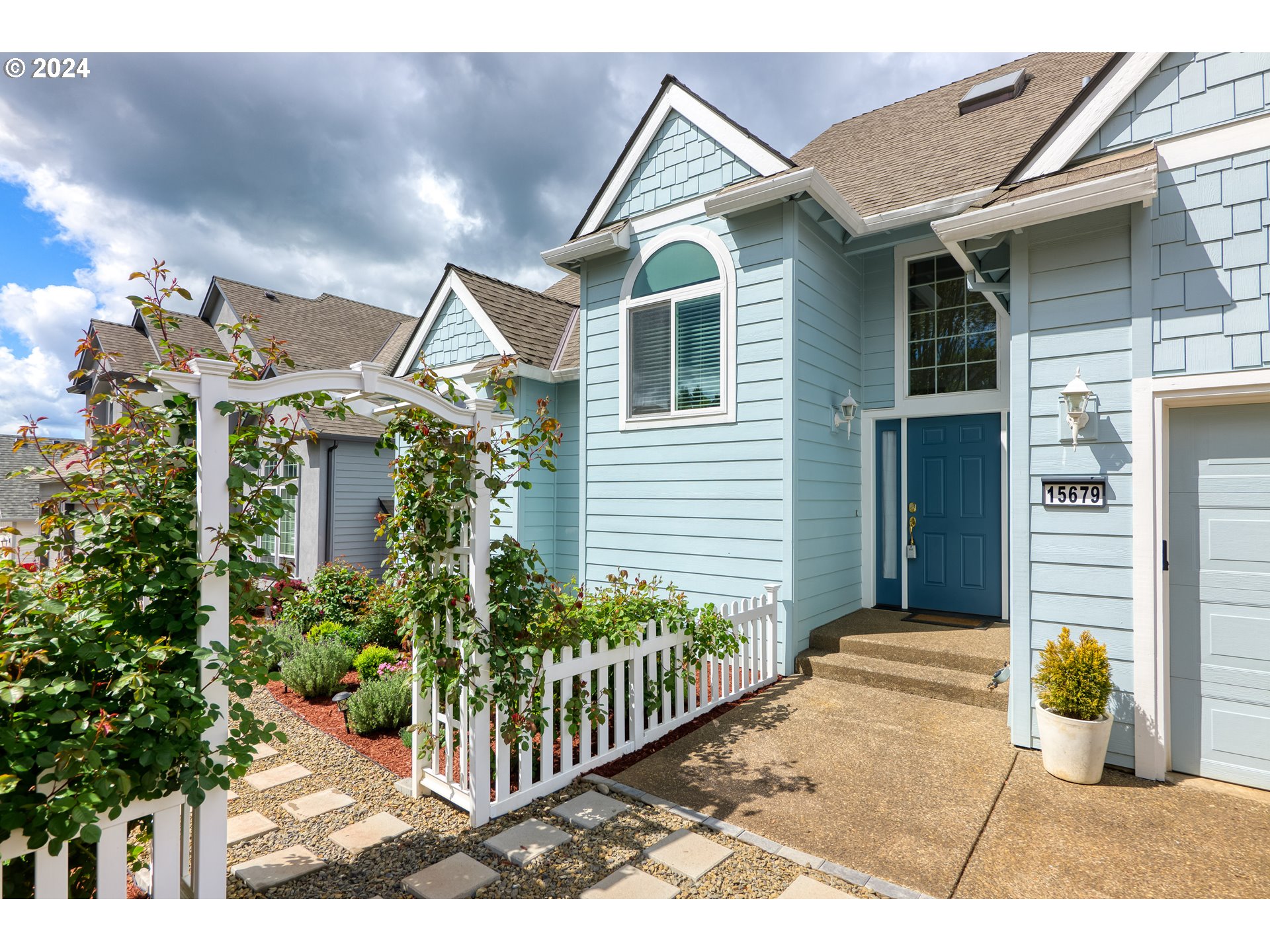 15679 SW ORIOLE CT