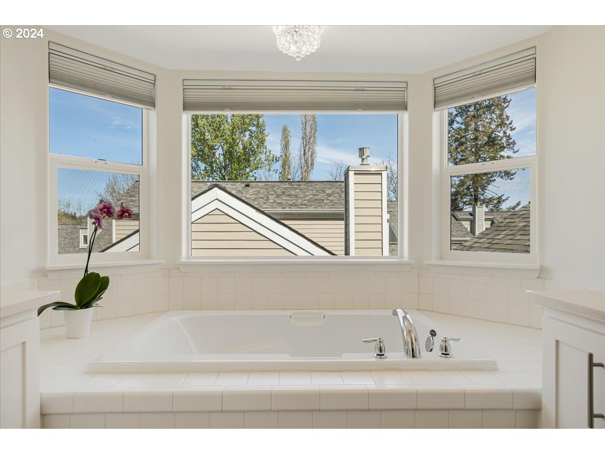 11360 SW SYCAMORE PL