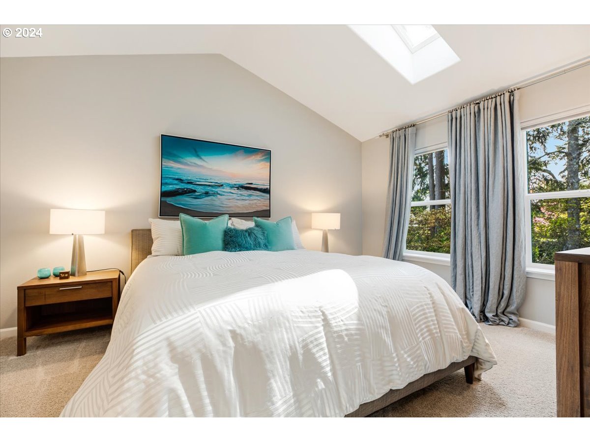 11360 SW SYCAMORE PL