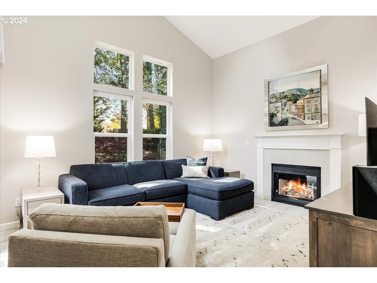 11360 SW SYCAMORE PL