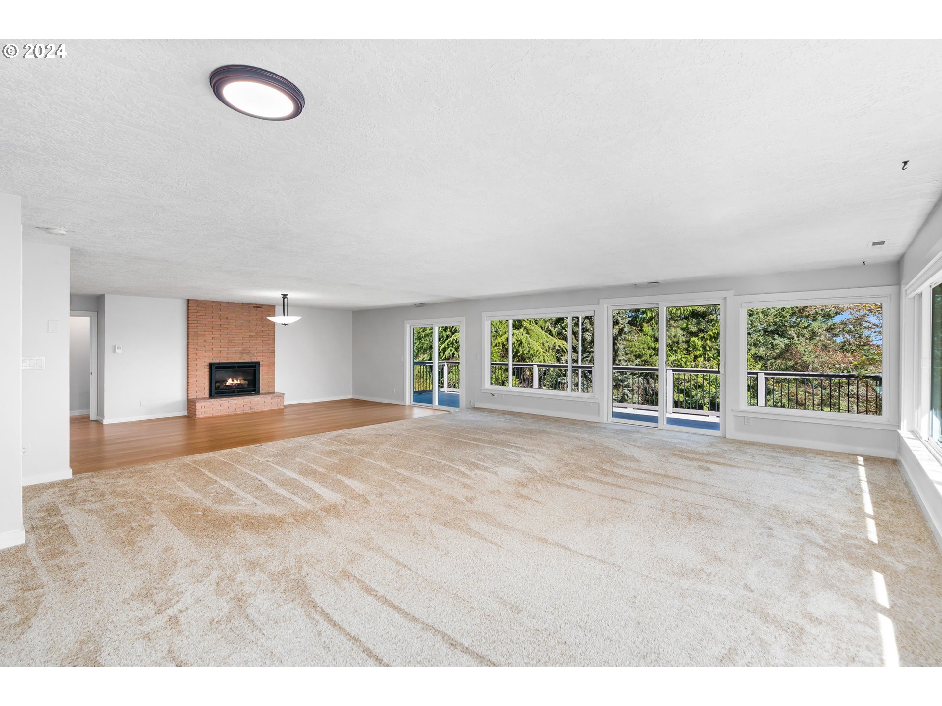 18585 SW NEUGEBAUER RD