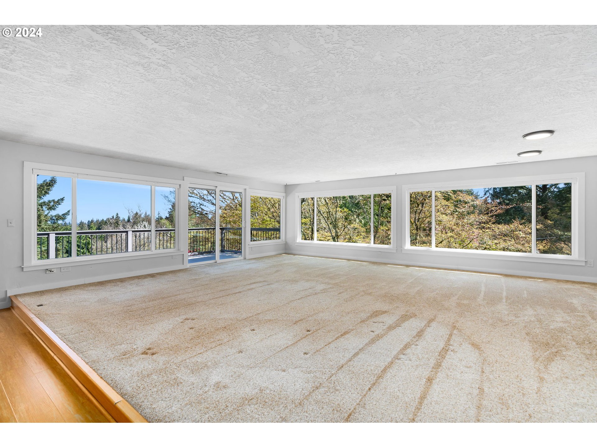 18585 SW NEUGEBAUER RD