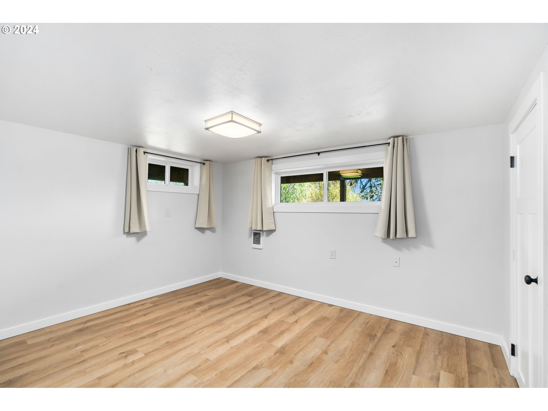 18585 SW NEUGEBAUER RD