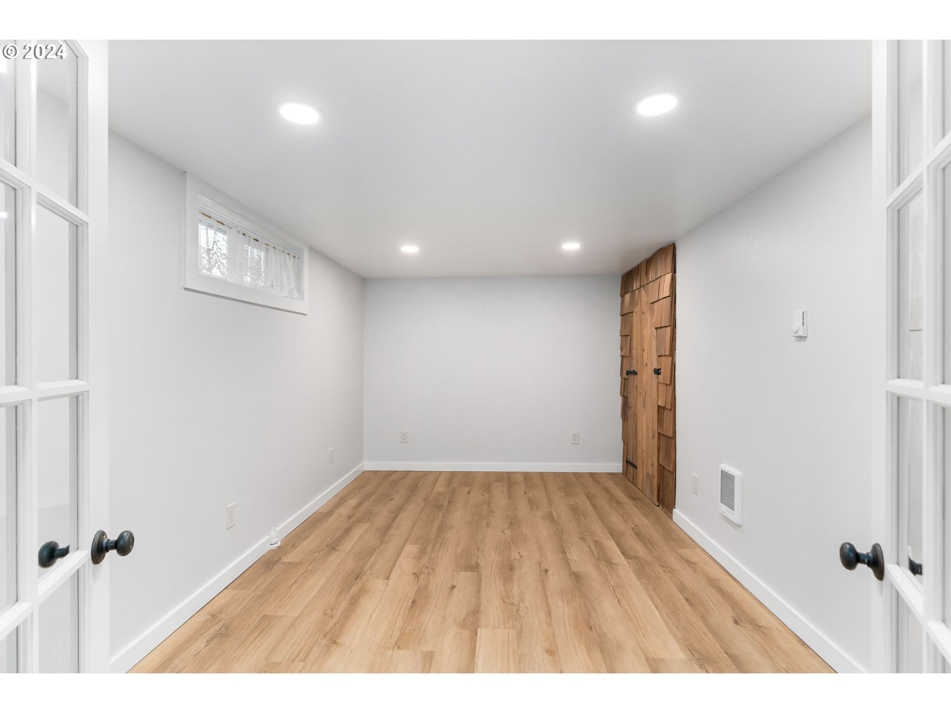 18585 SW NEUGEBAUER RD