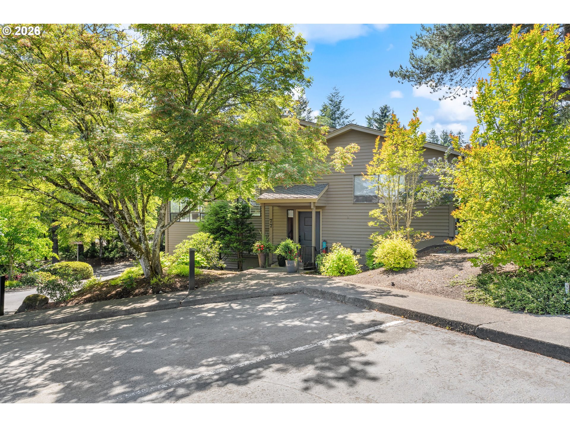 77 CONDOLEA WAY
