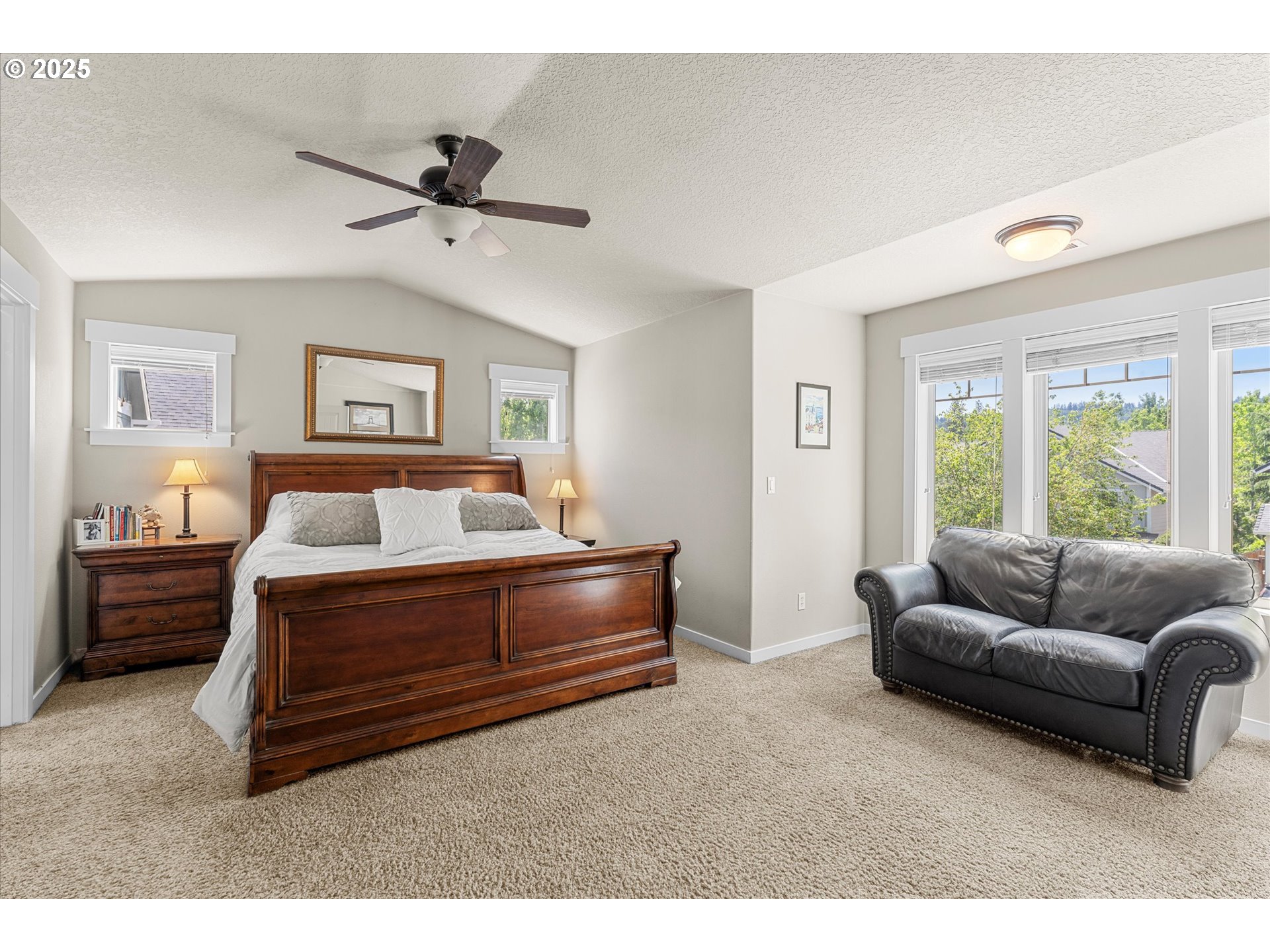 18289 SW MAIDENFERN LN