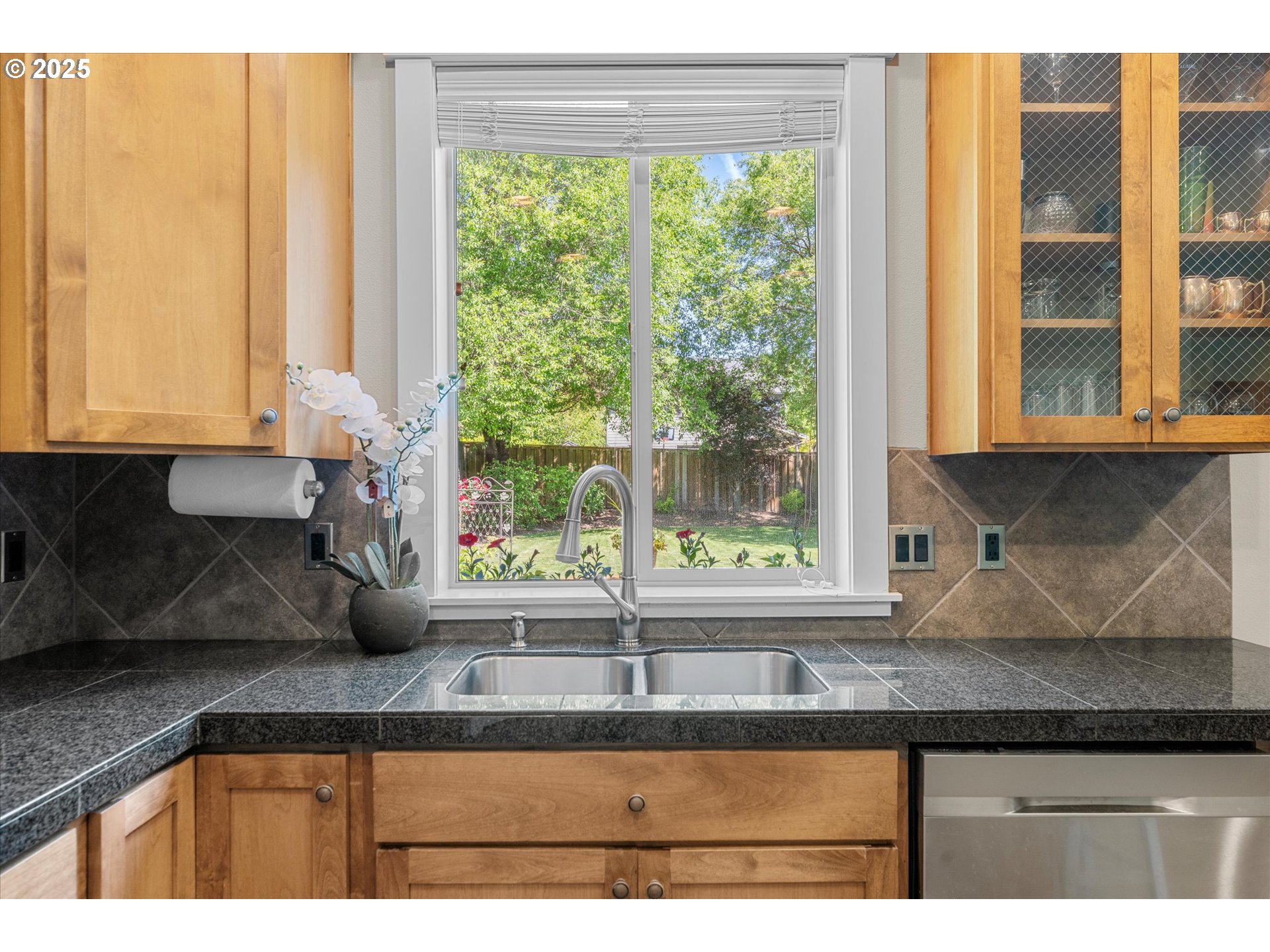 18289 SW MAIDENFERN LN