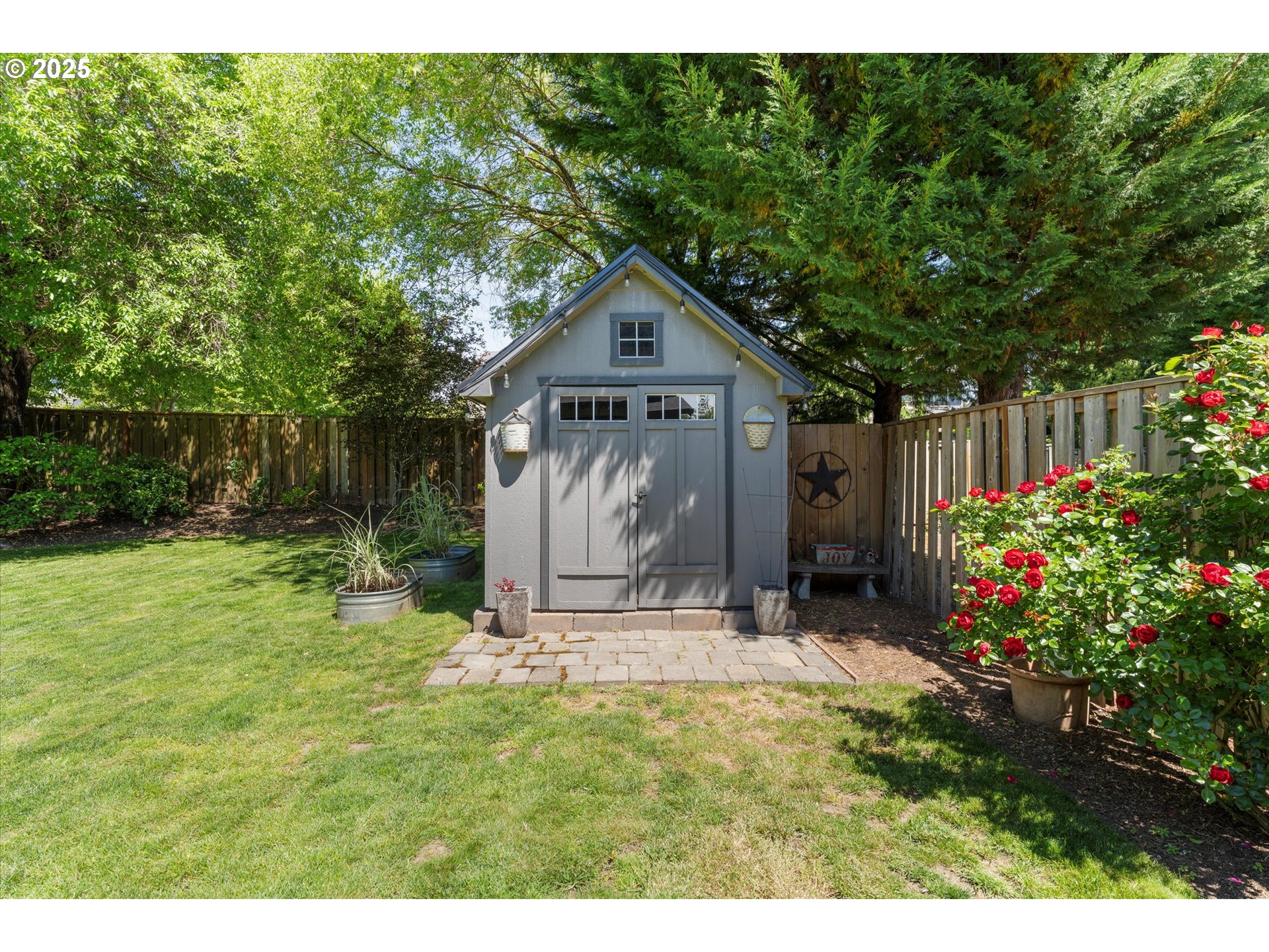 18289 SW MAIDENFERN LN