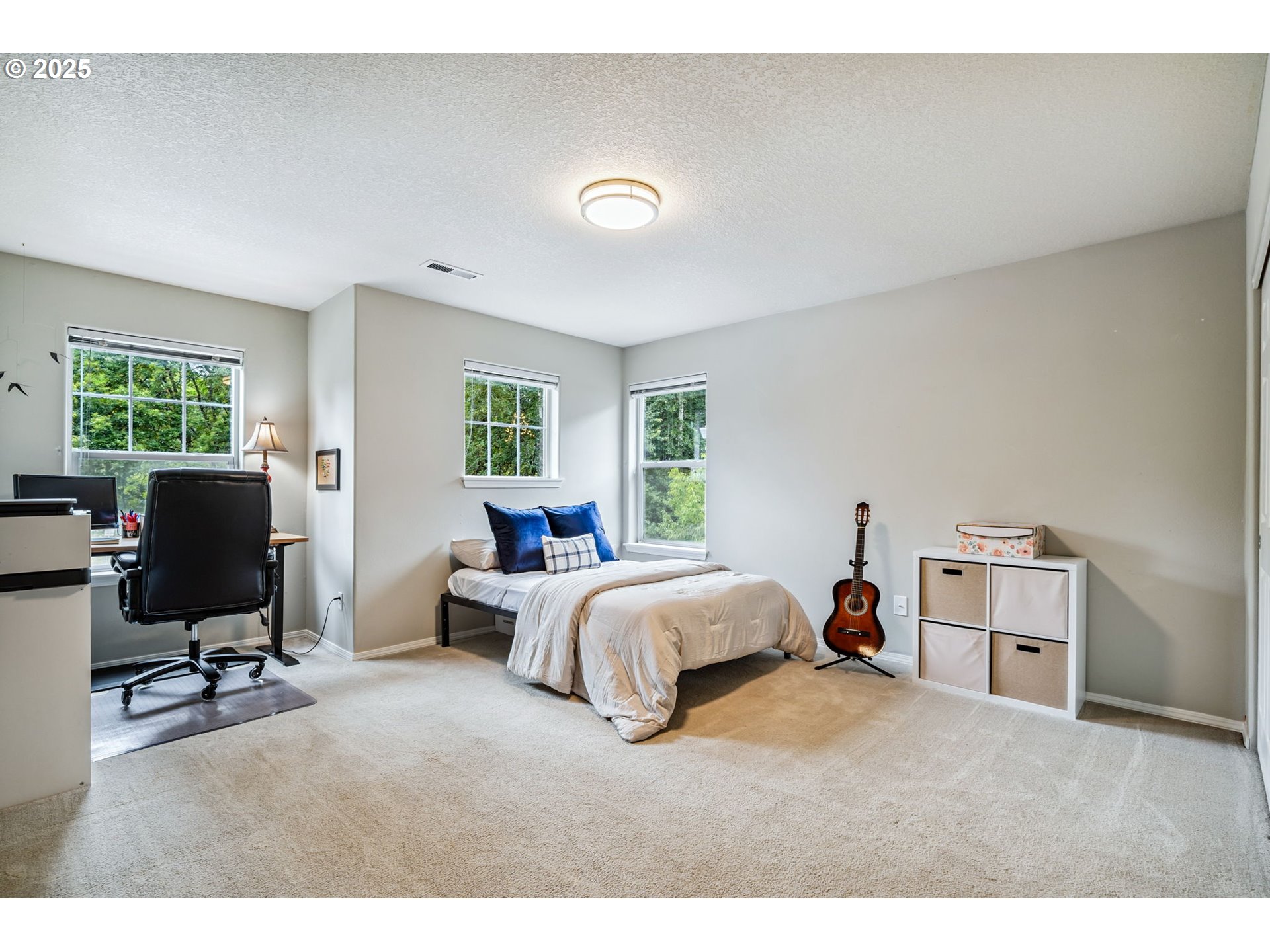 7650 SW CARRIAGE OAKS LN