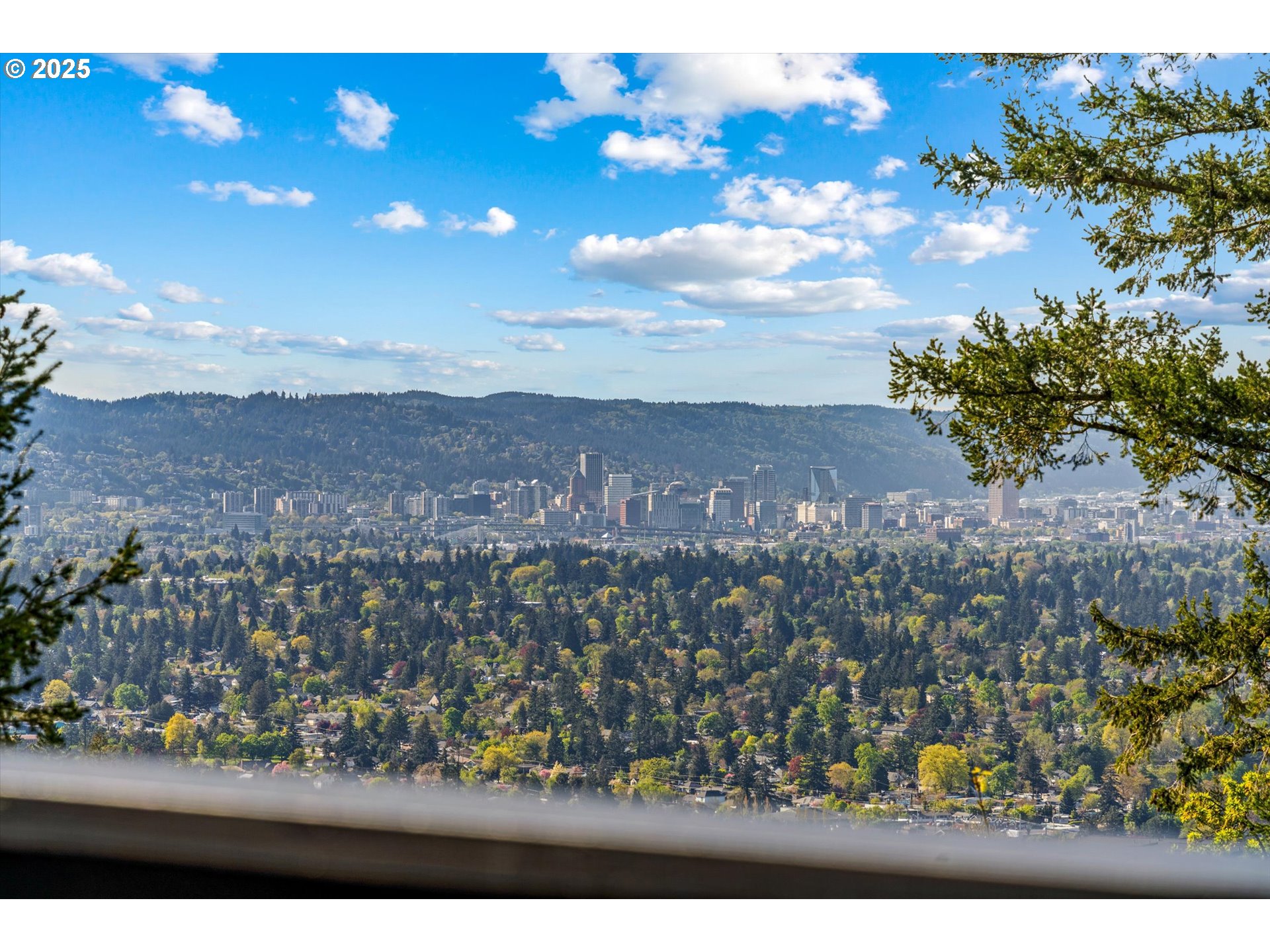 10359 SE QUAILRIDGE DR