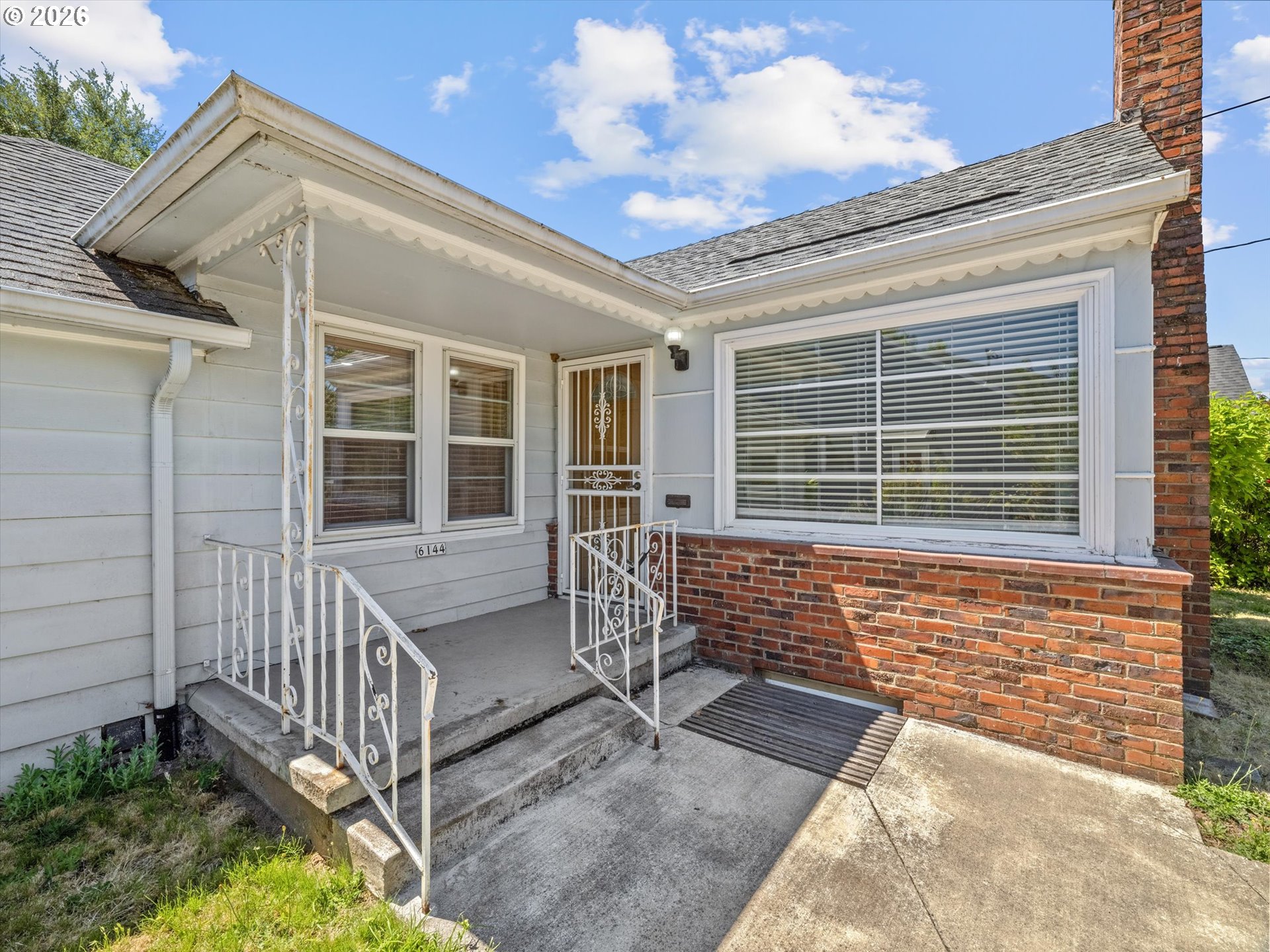 6144 N WILLAMETTE BLVD