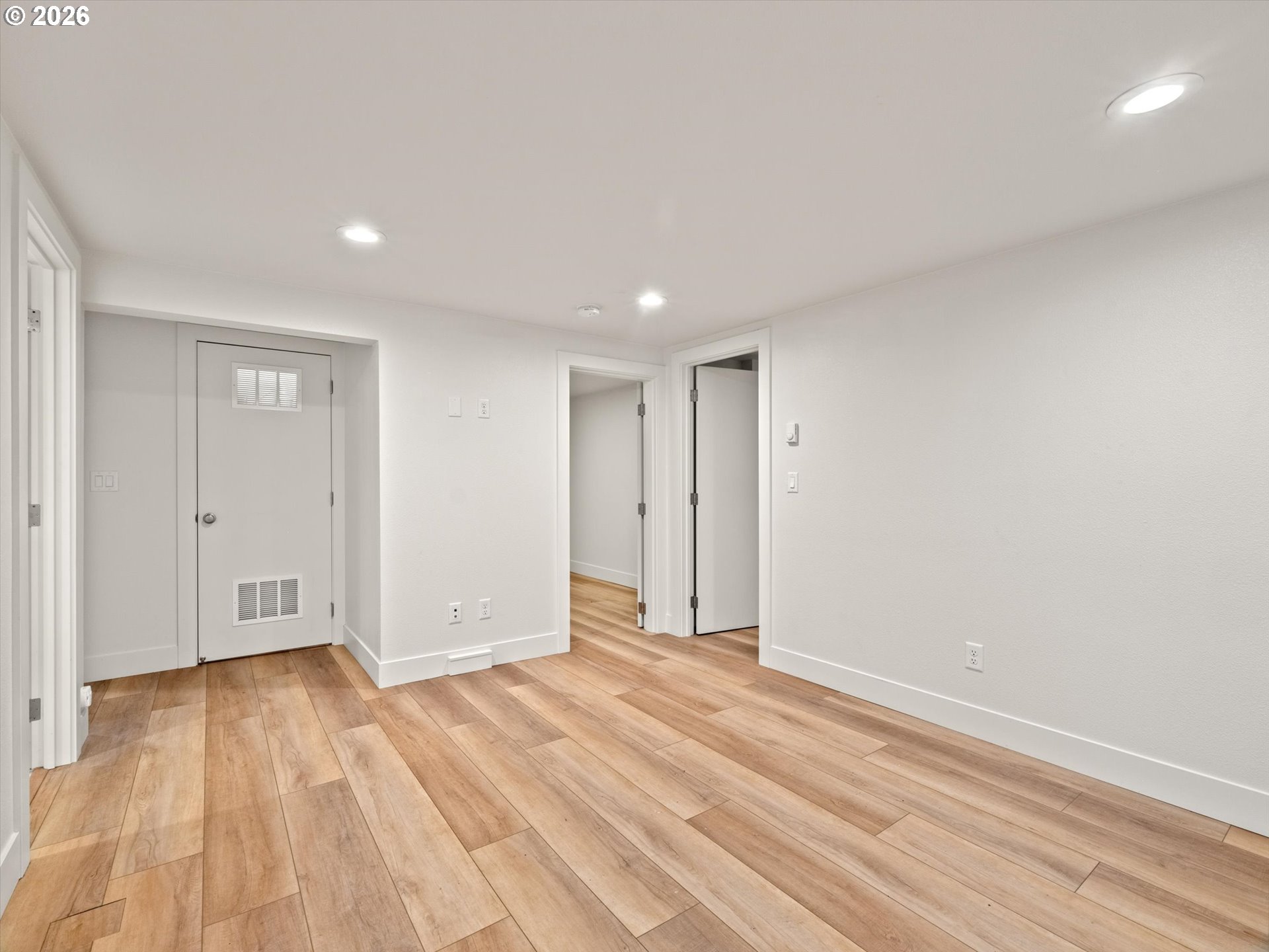 6144 N WILLAMETTE BLVD