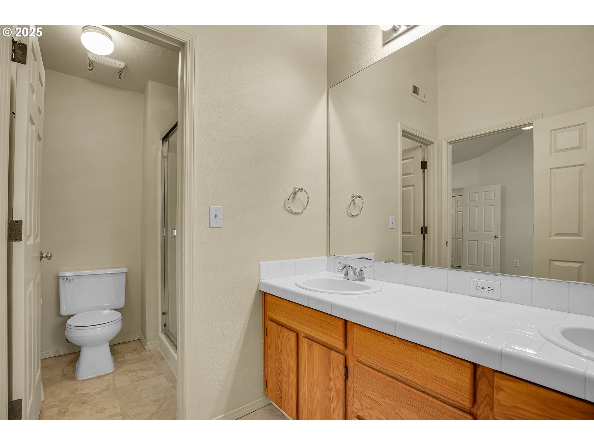 4698 BLACK FOREST CT