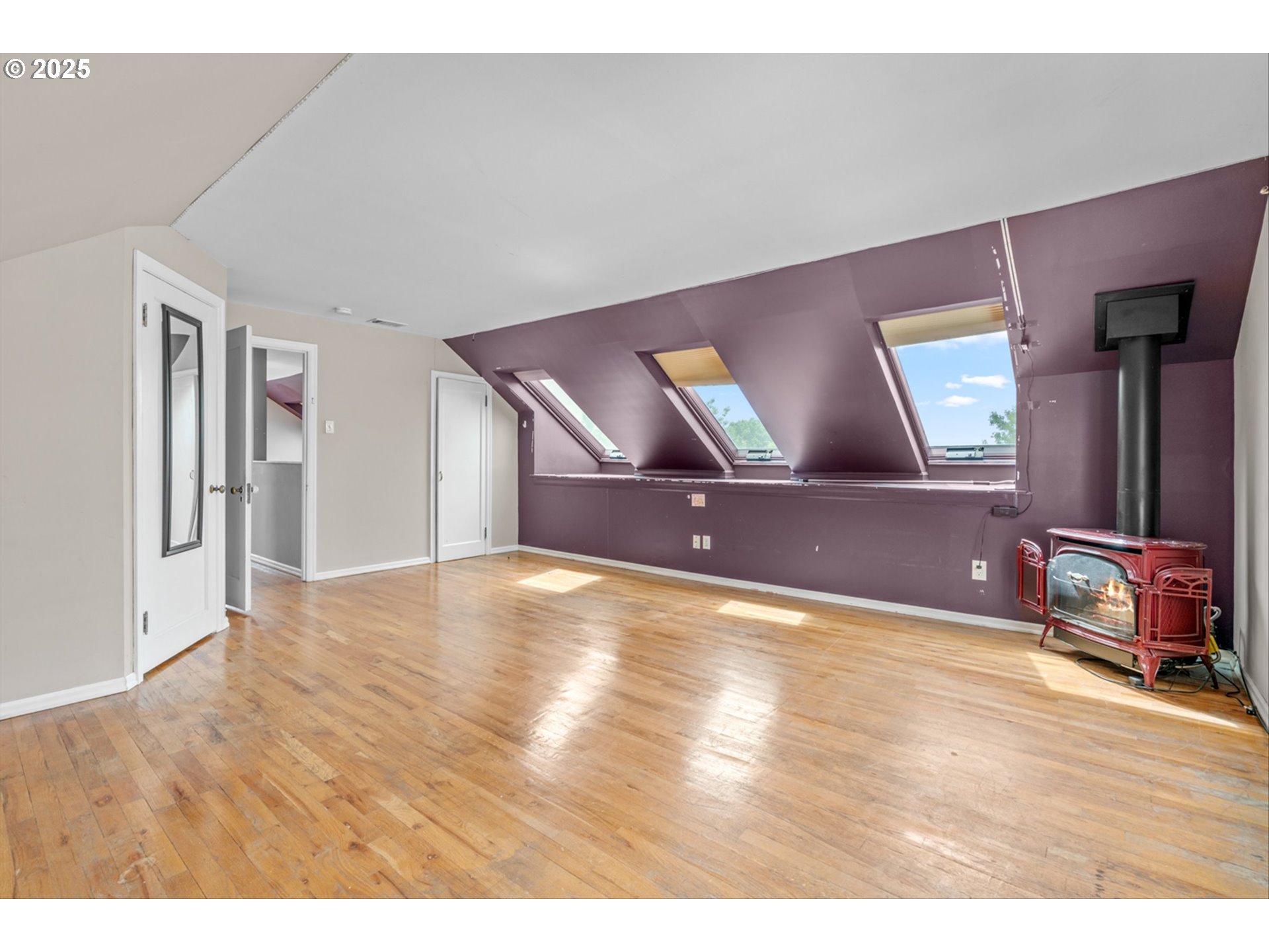 4715 N WILLAMETTE BLVD