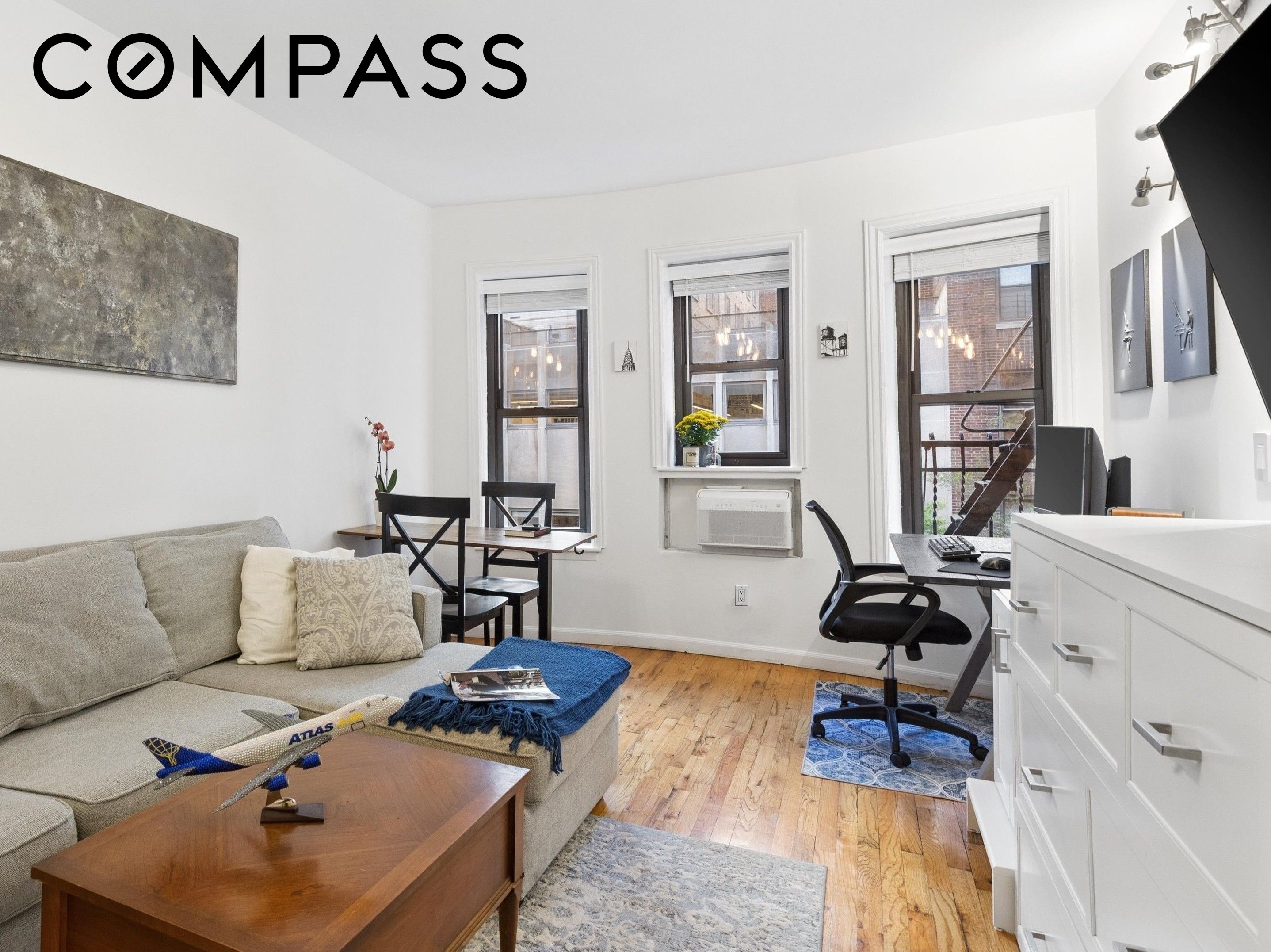 160 E 91st Street 4n New York City Ny Us 10128 Rls20121521