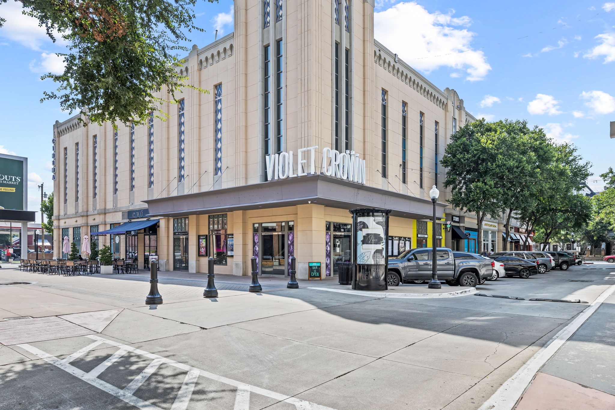 3883 Turtle Creek Boulevard 317