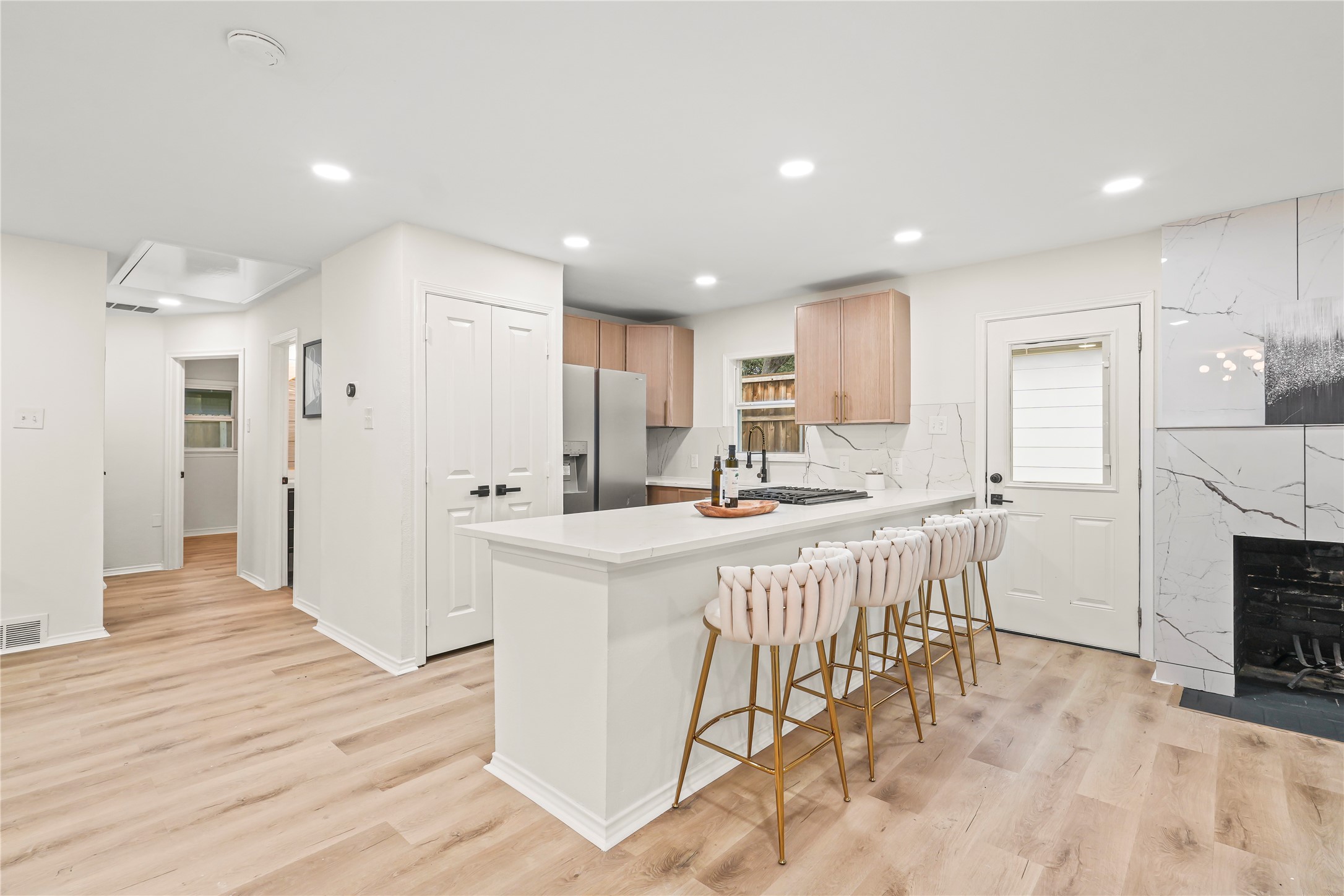 6507/6509 E Mockingbird Lane