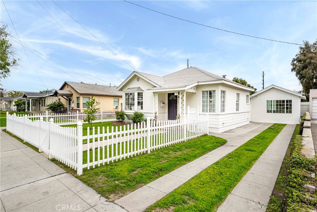 134 N Orange Avenue