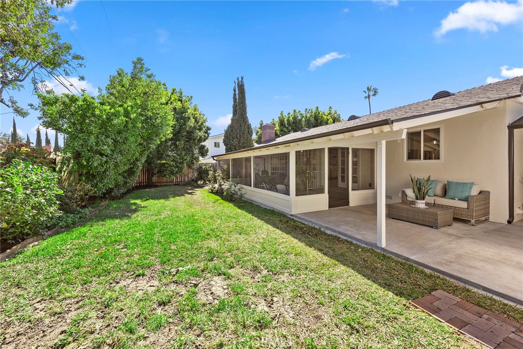 12942 Browning Avenue