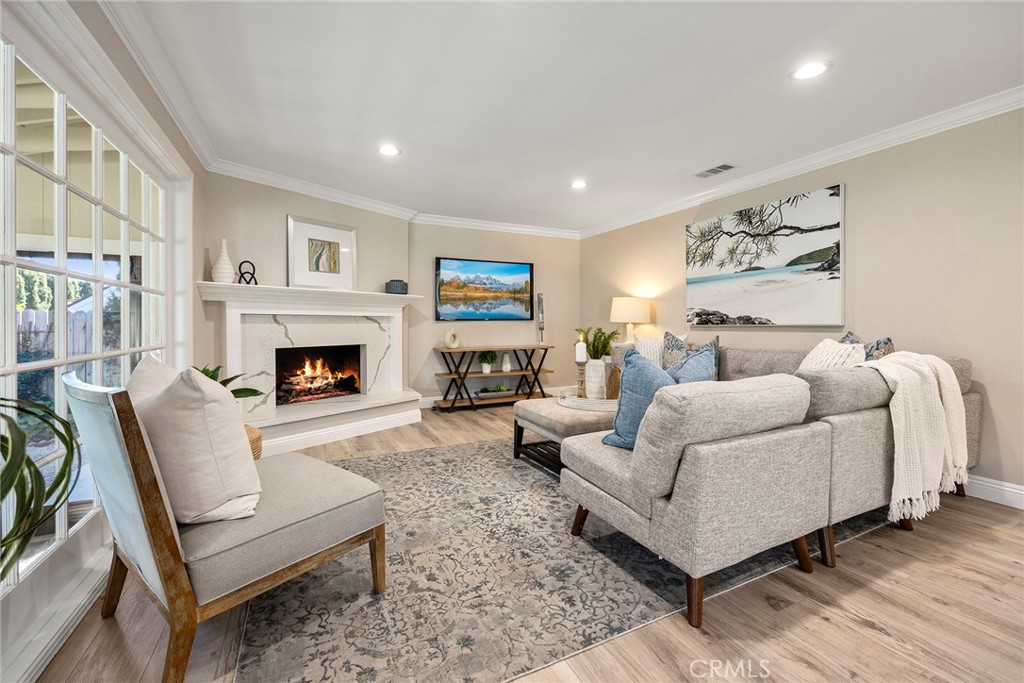 12942 Browning Avenue