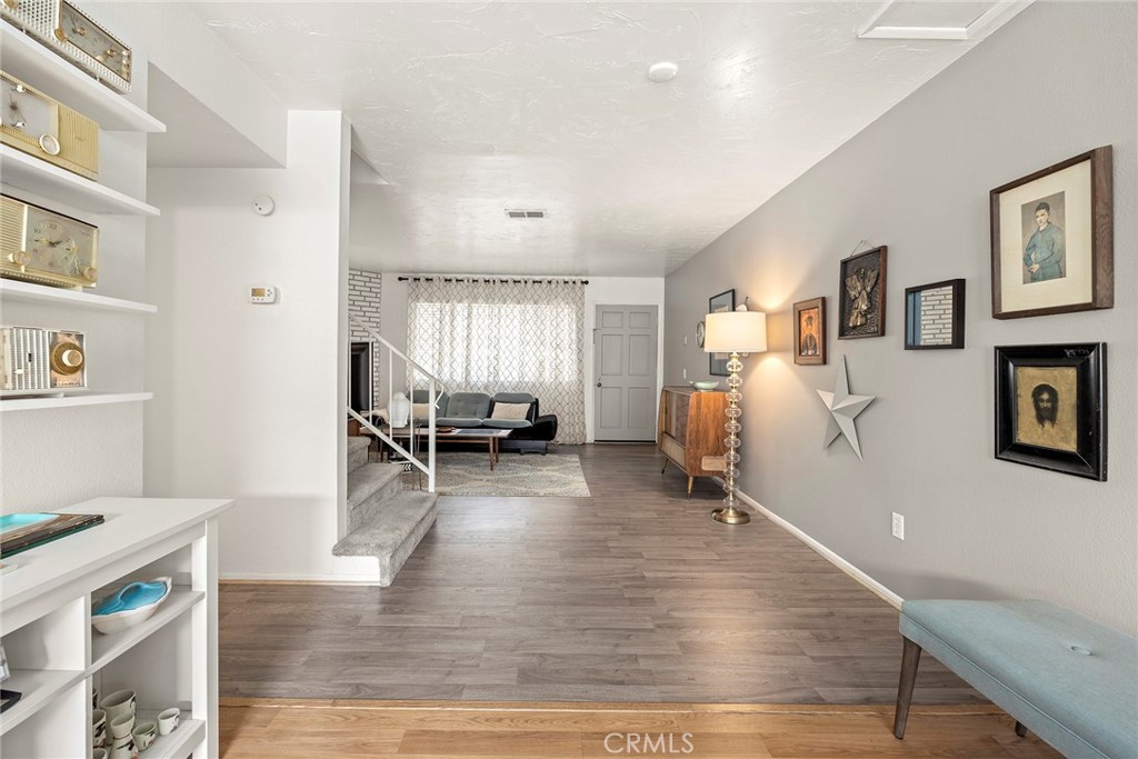 3733 N Harbor Boulevard 74