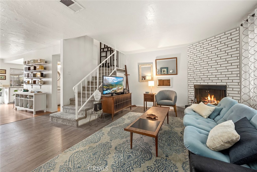 3733 N Harbor Boulevard 74