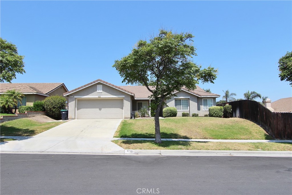 829 Canary Lane