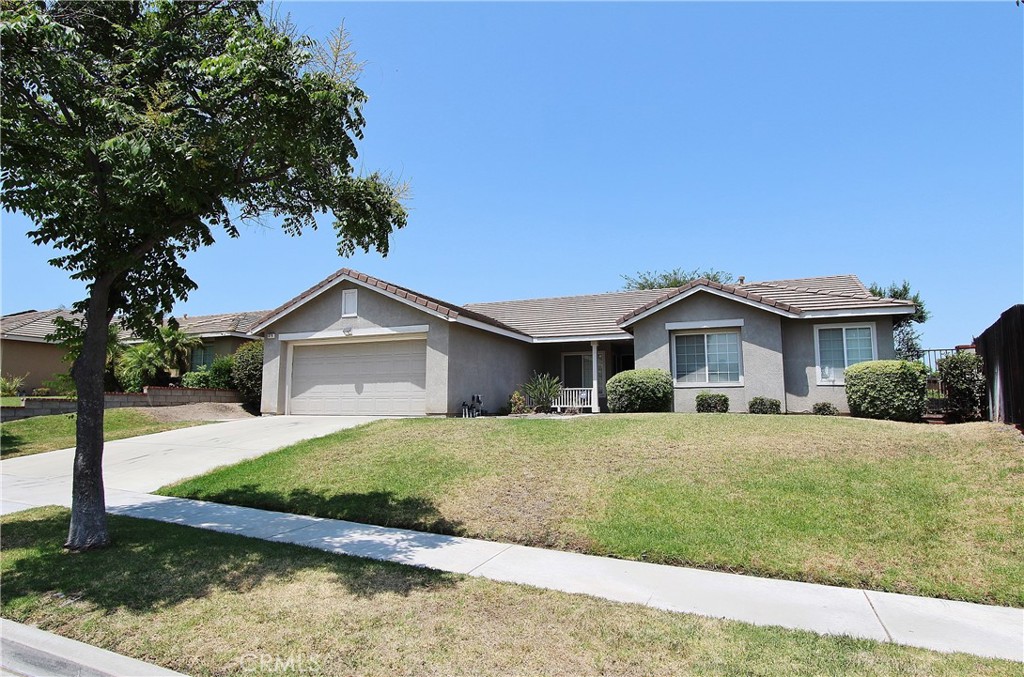 829 Canary Lane