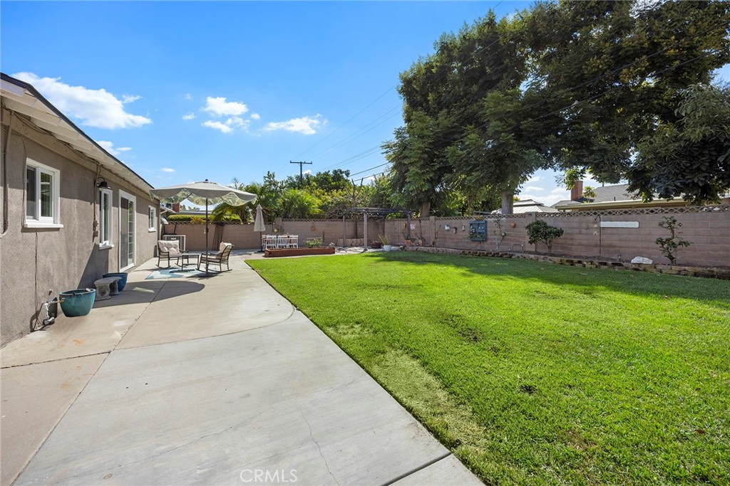 3316 W Stonybrook Drive