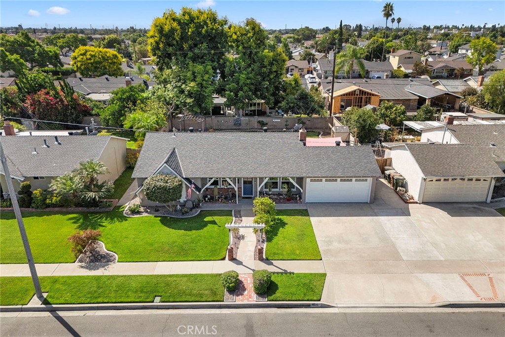 3316 W Stonybrook Drive
