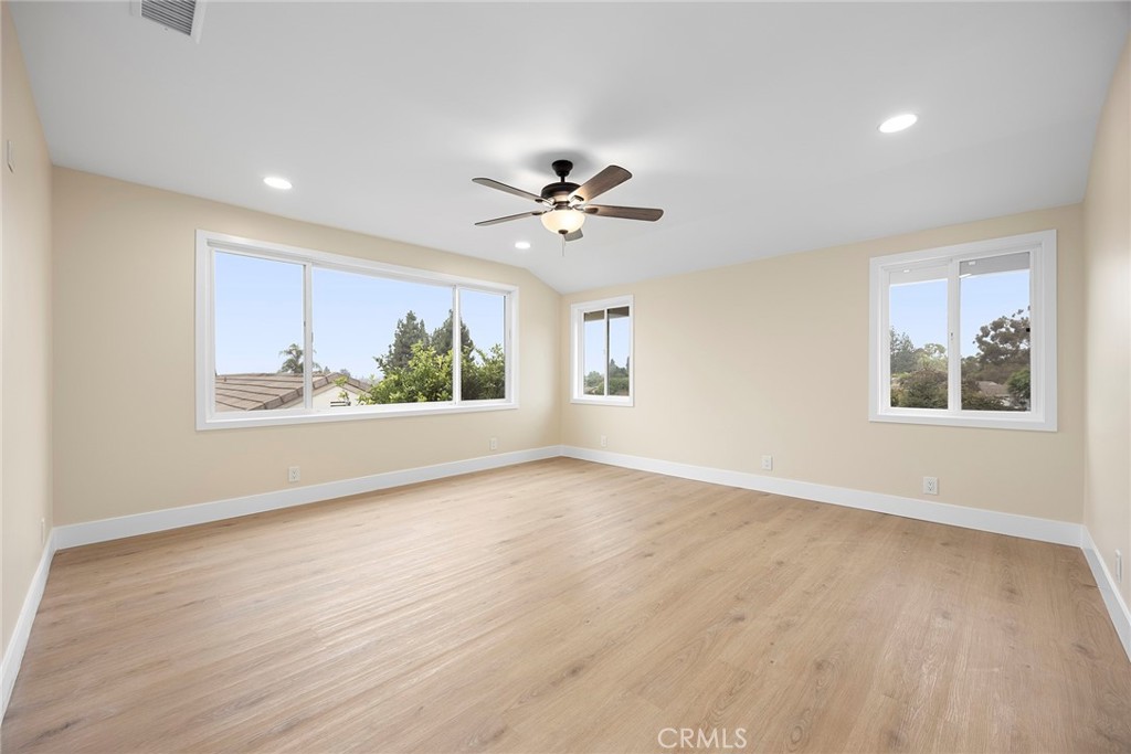 3045 Greenview Place